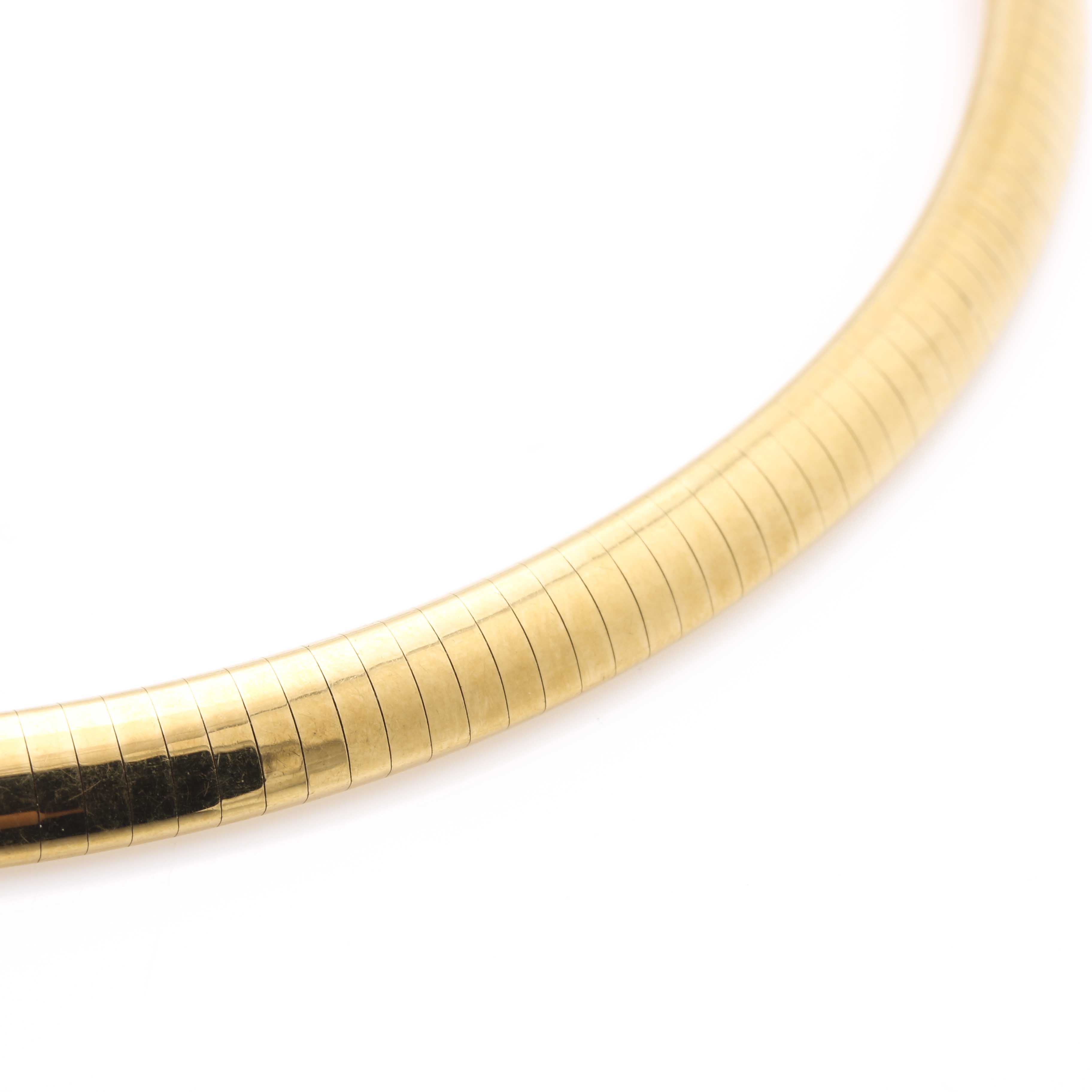 18K Yellow Gold Omega Chain Necklace