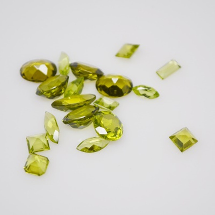 Eighteen Loose 20.32 CTW Natural Peridot Gemstones