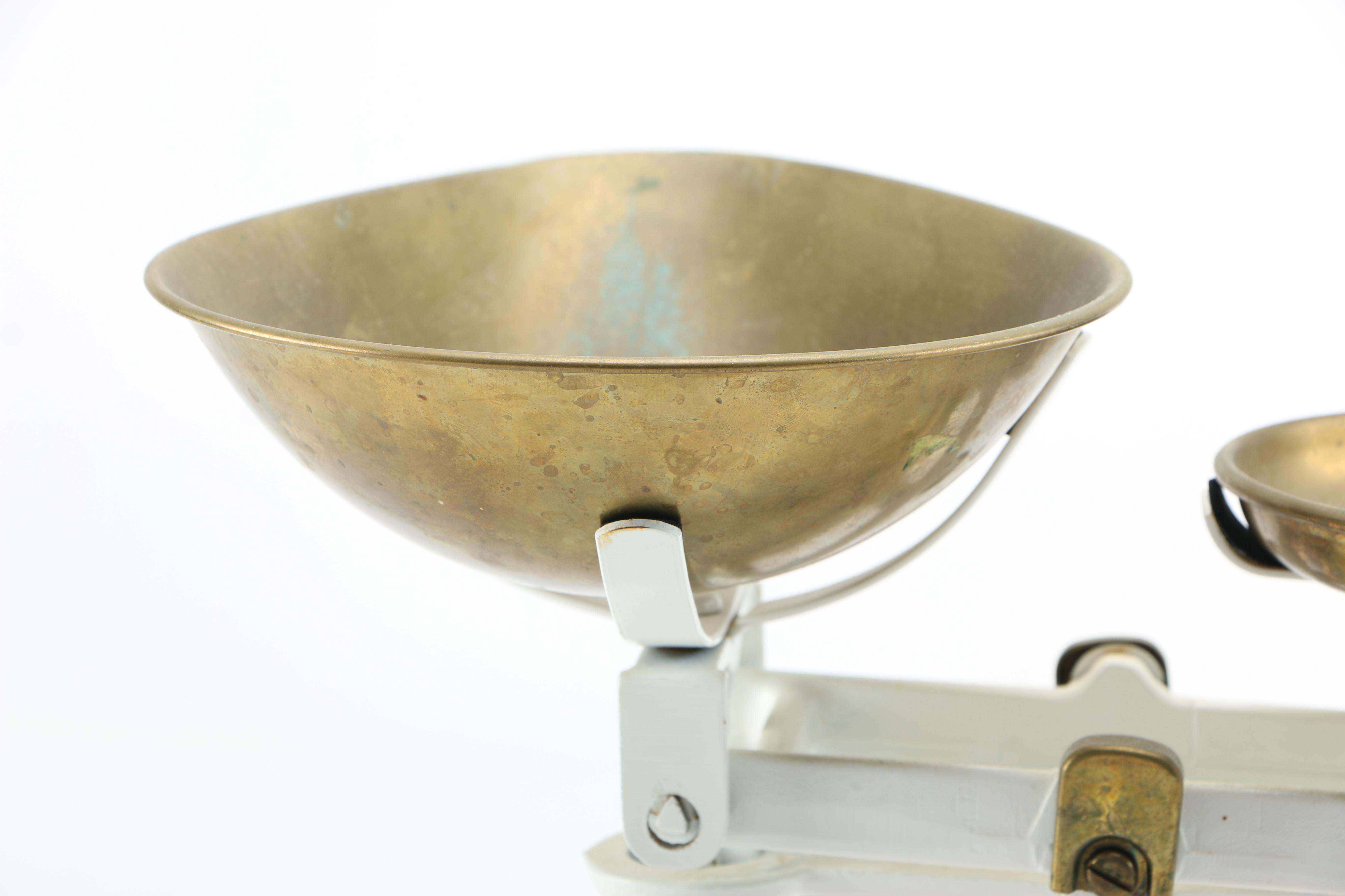 Vintage F.J. Thornton Wolverhampton Scale With Weights