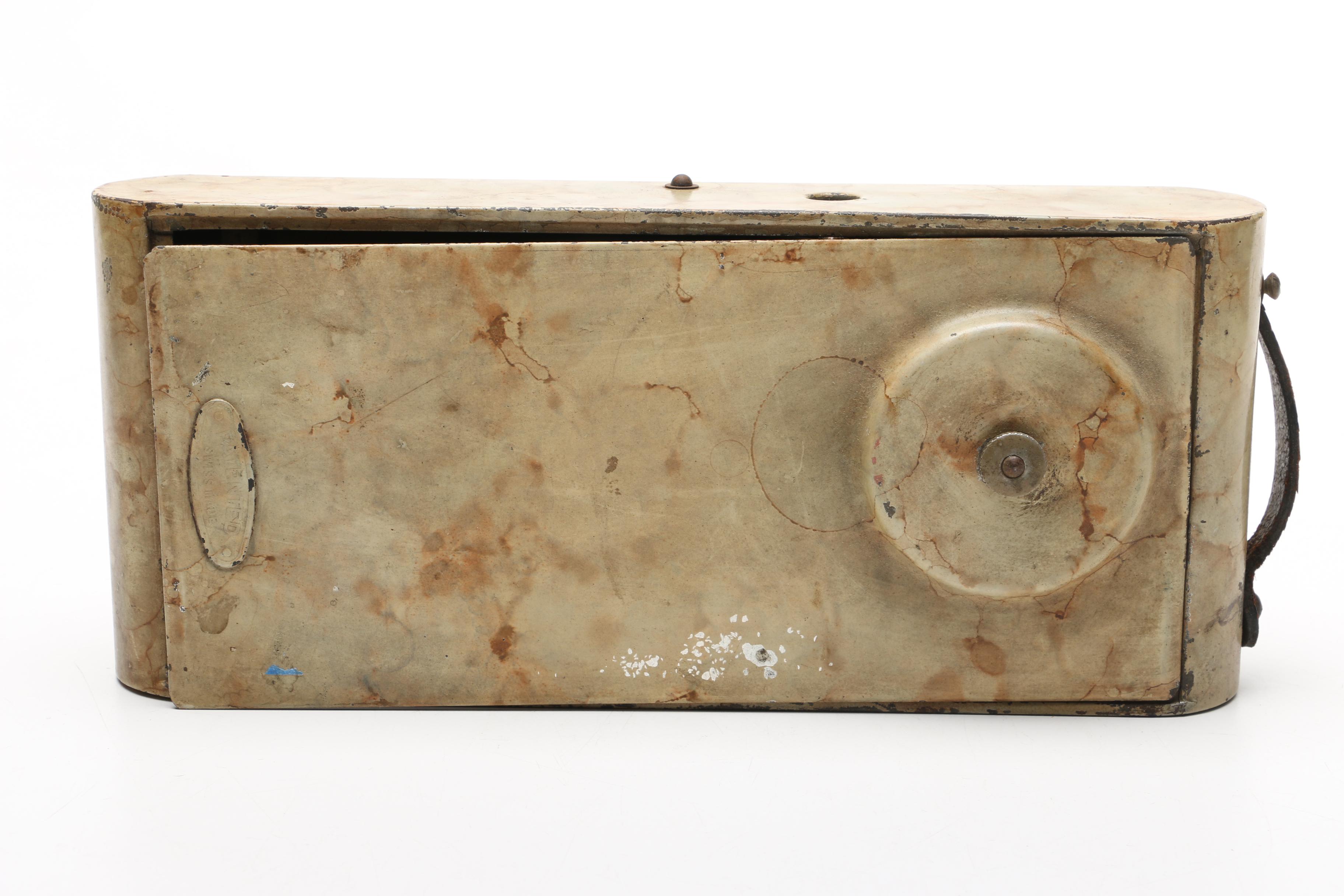 Excelda Portable Phonograph