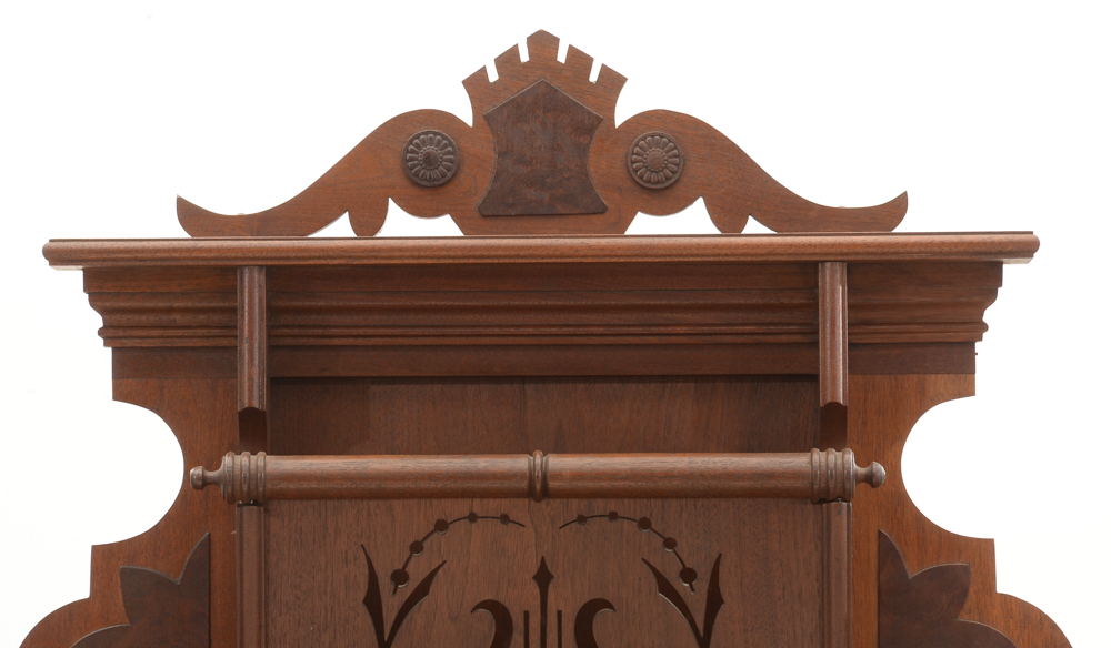 Victorian B. Shoninger Pump Organ