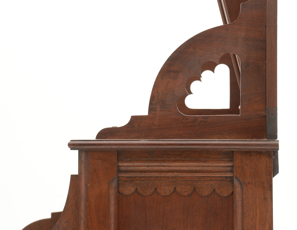 Victorian B. Shoninger Pump Organ