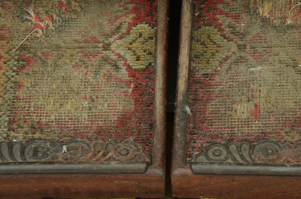 Victorian B. Shoninger Pump Organ