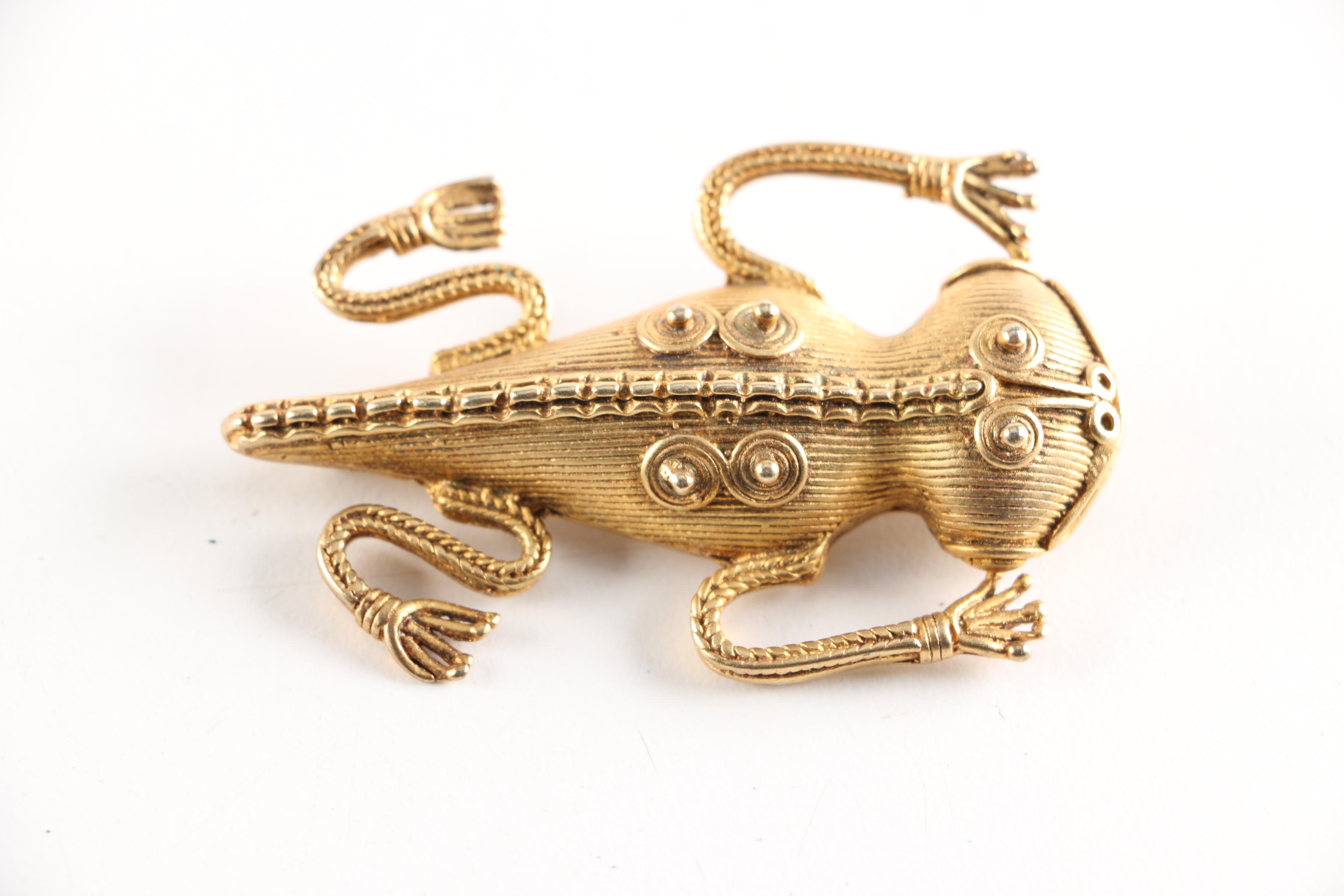 Costume Jewelry Including Lizard Brooch