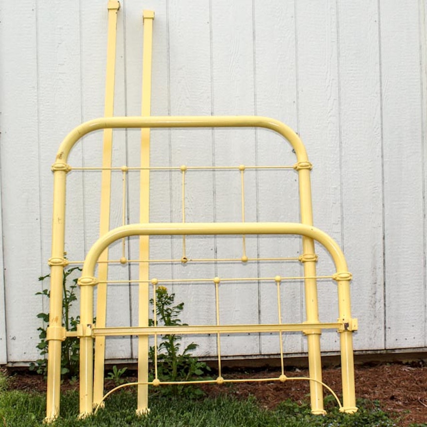 Early 20th Century Iron Twin Size Bed Frame