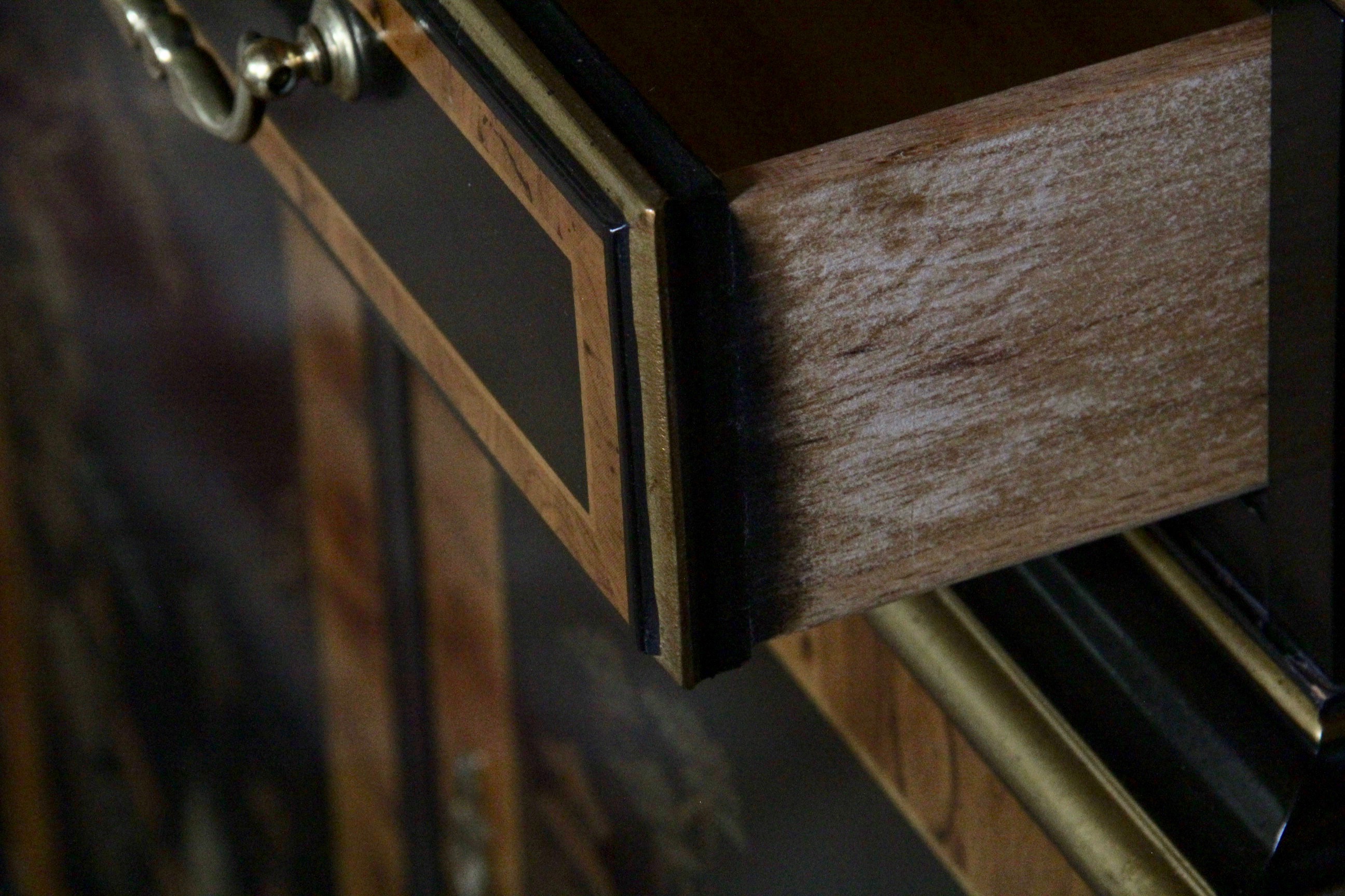 Drexel Heritage Furnishings Chinoiserie China Hutch Cabinet