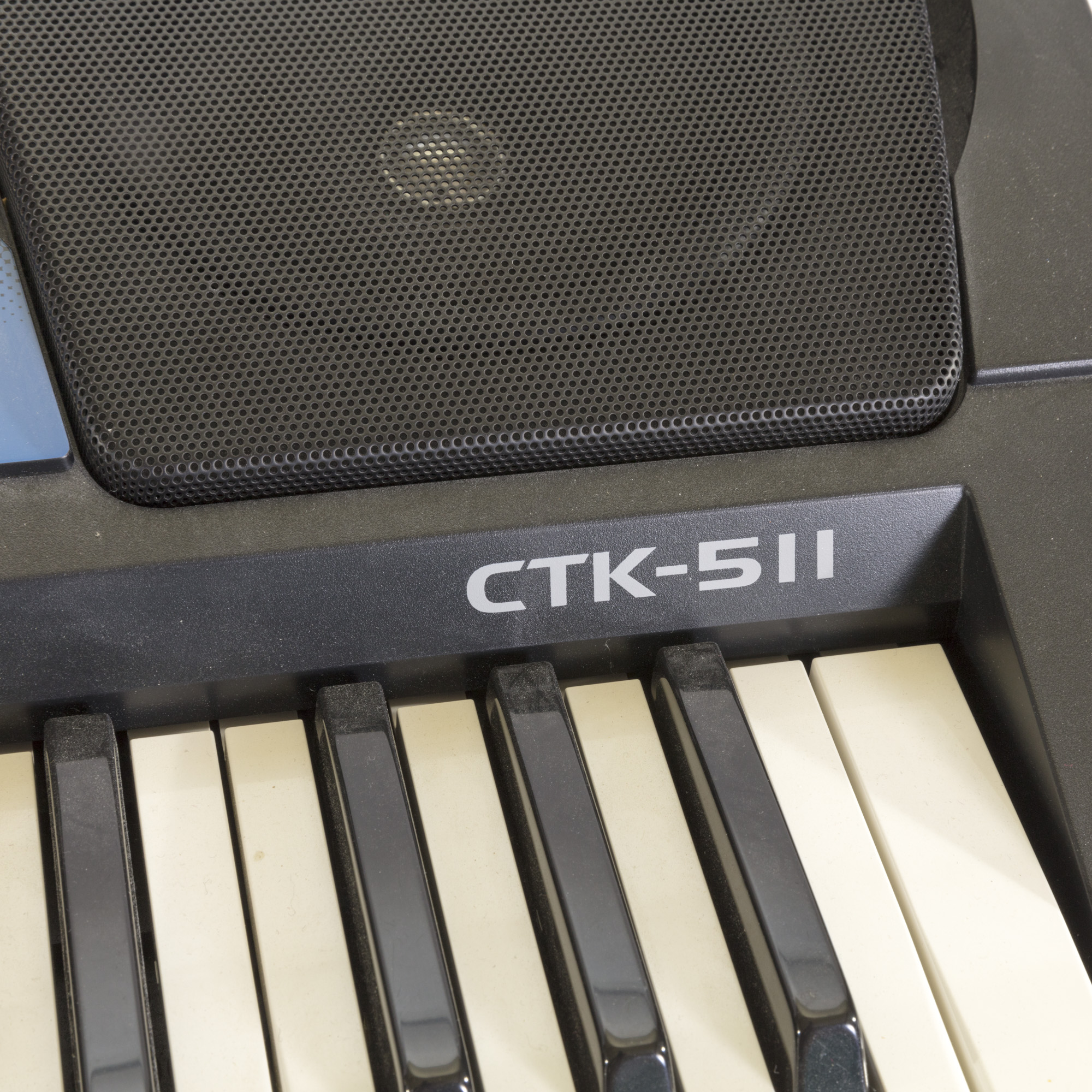 Casio CTK-511 Electronic Keyboard and Stand
