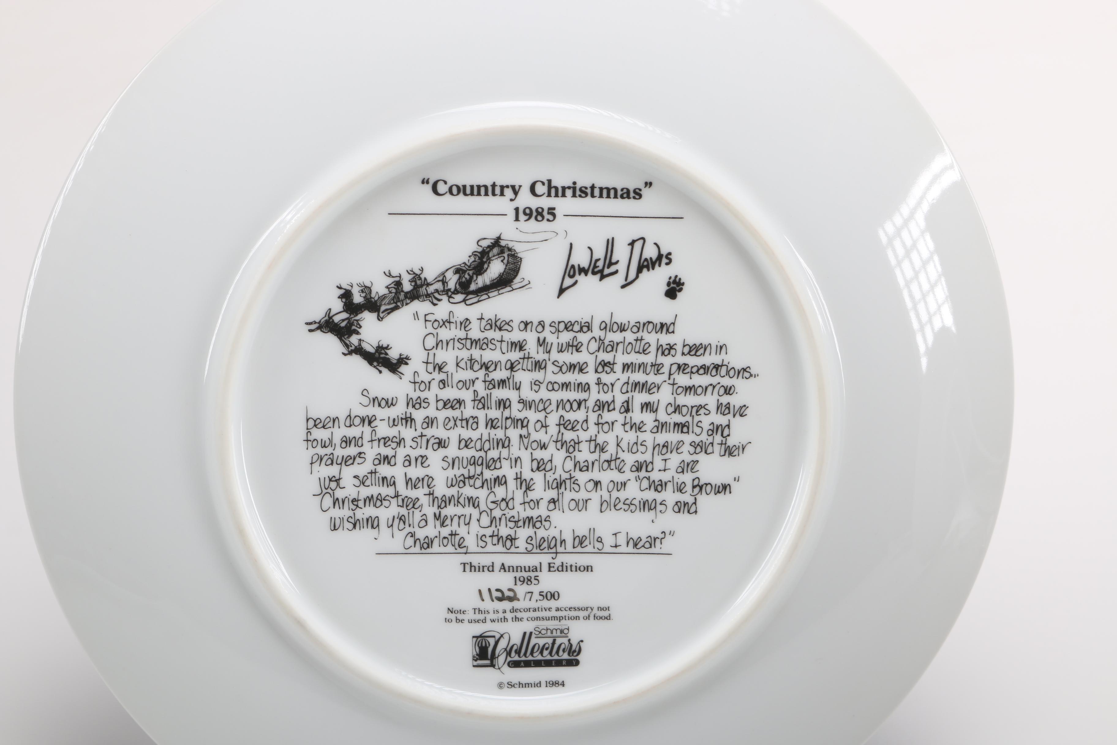 Lowell Davis Schmid "Country Christmas" Plates