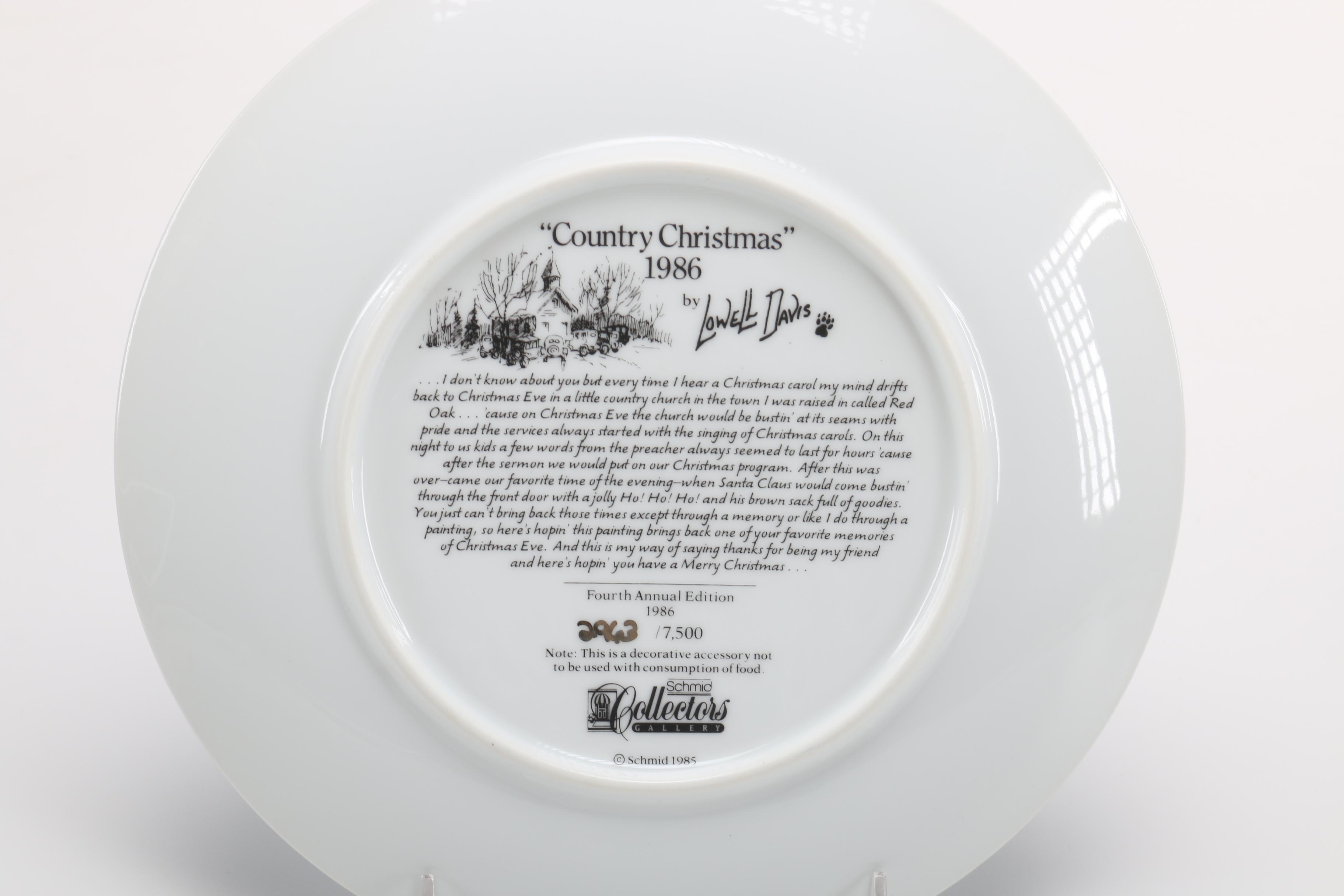Lowell Davis Schmid "Country Christmas" Plates