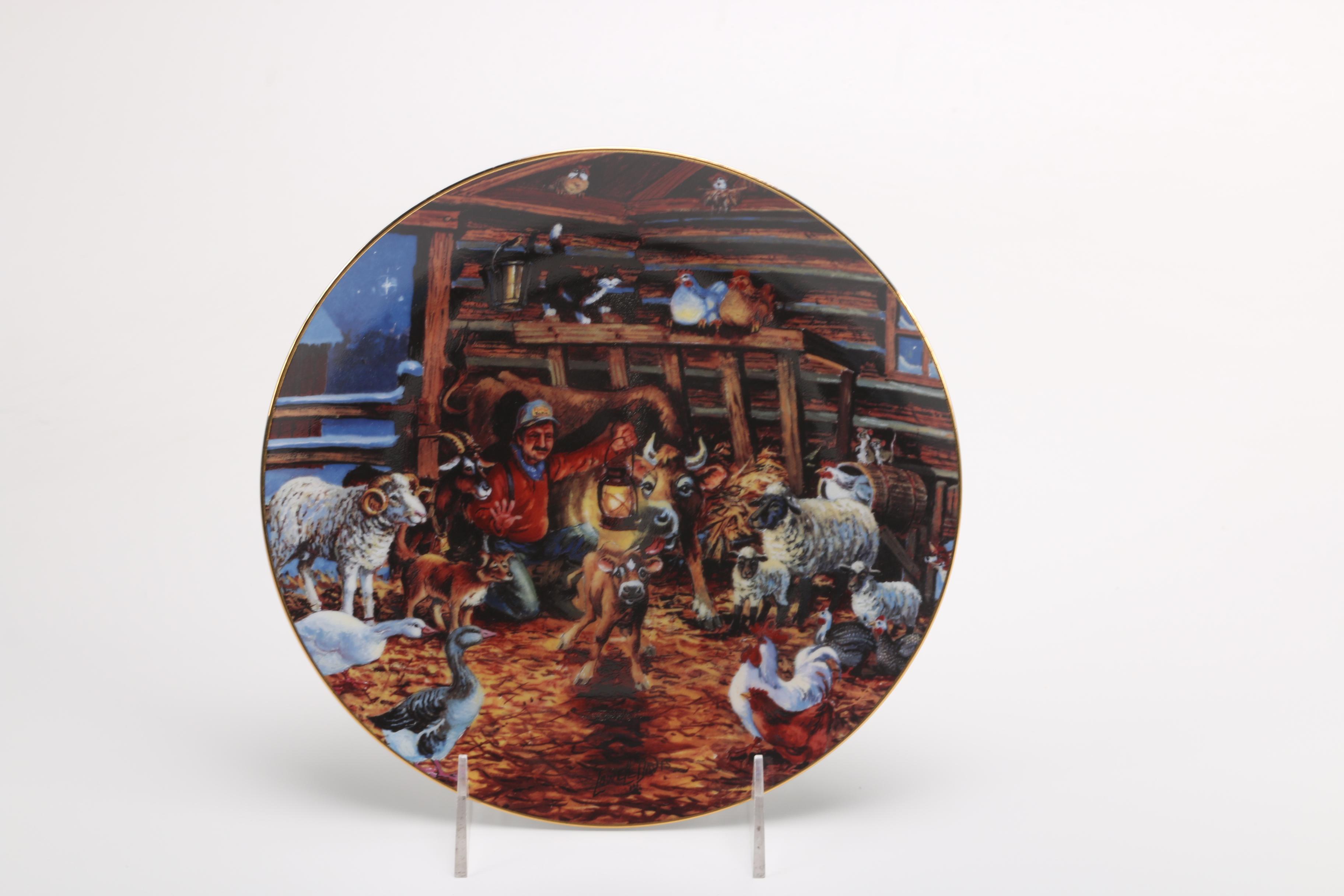 Lowell Davis Schmid "Country Christmas" Plates