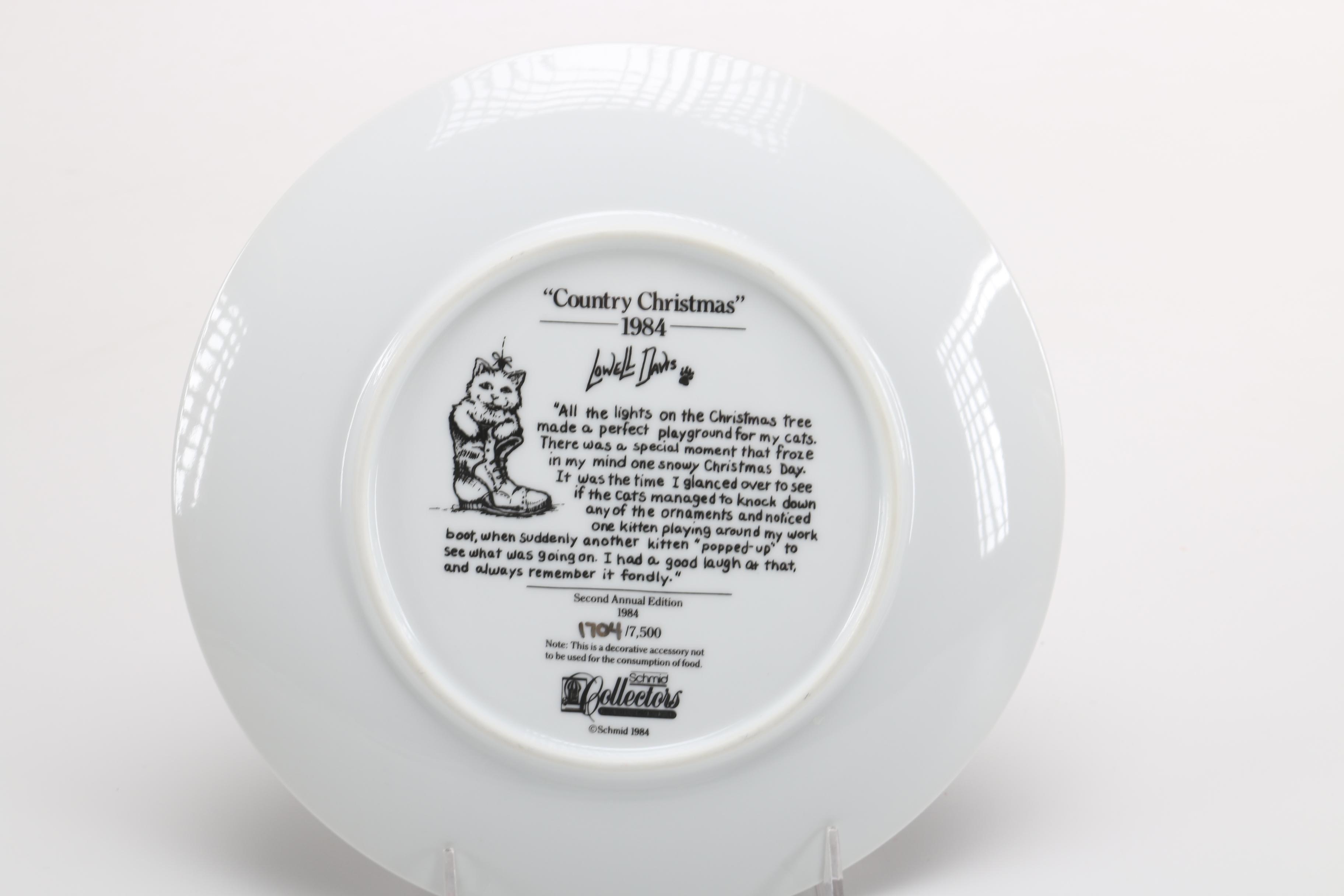 Lowell Davis Schmid "Country Christmas" Plates