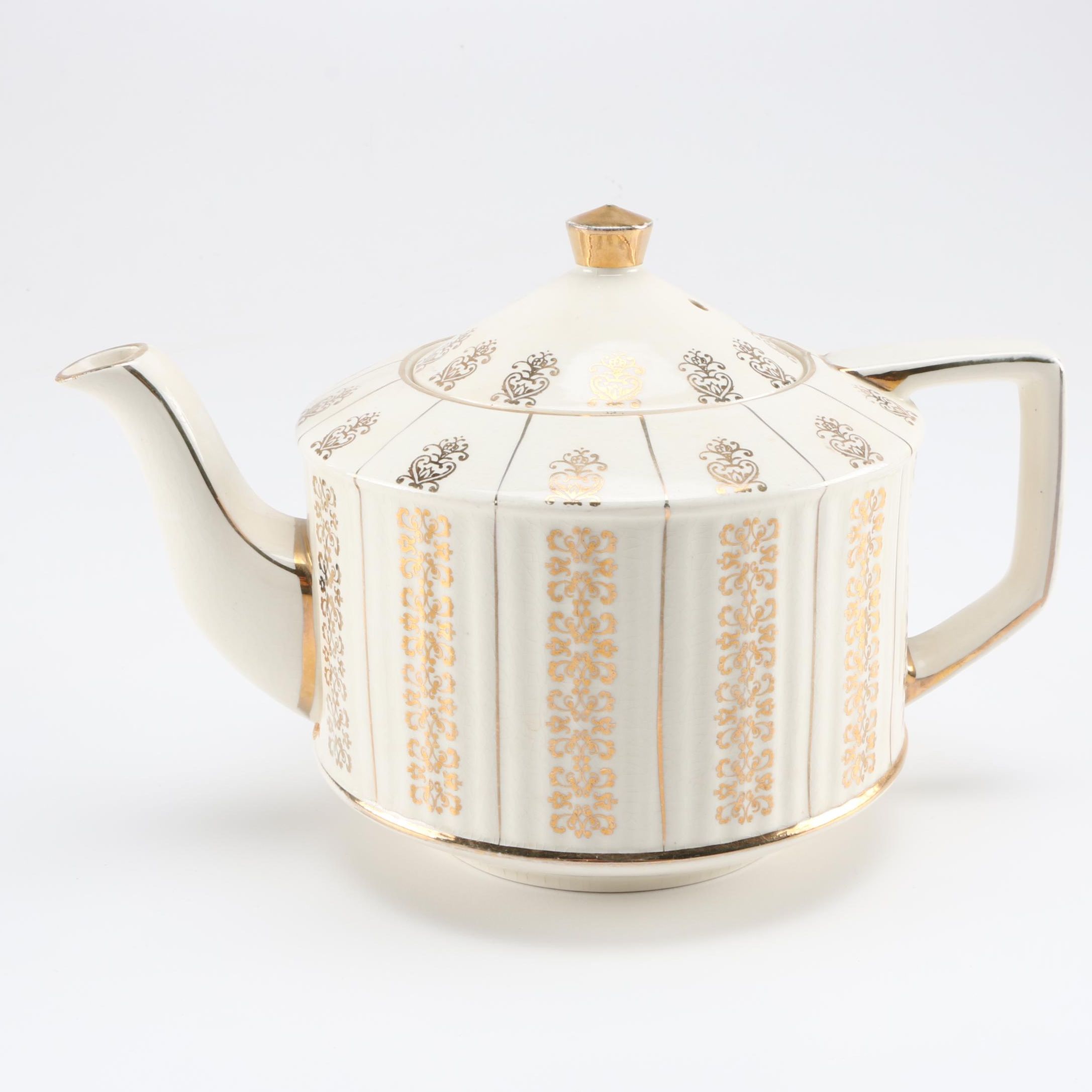 Vintage Saddler Teapot