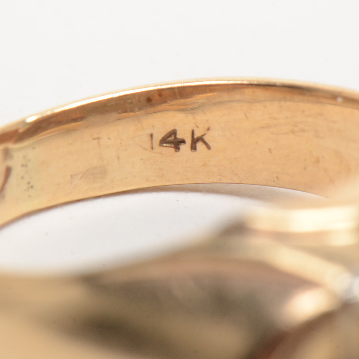 Men's 14K Yellow Gold Diamond Ring