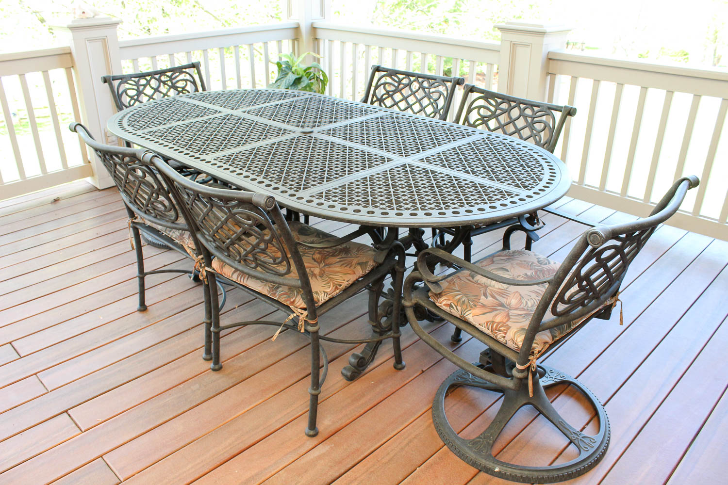 Cast Classics Outdoor Patio Dining Set