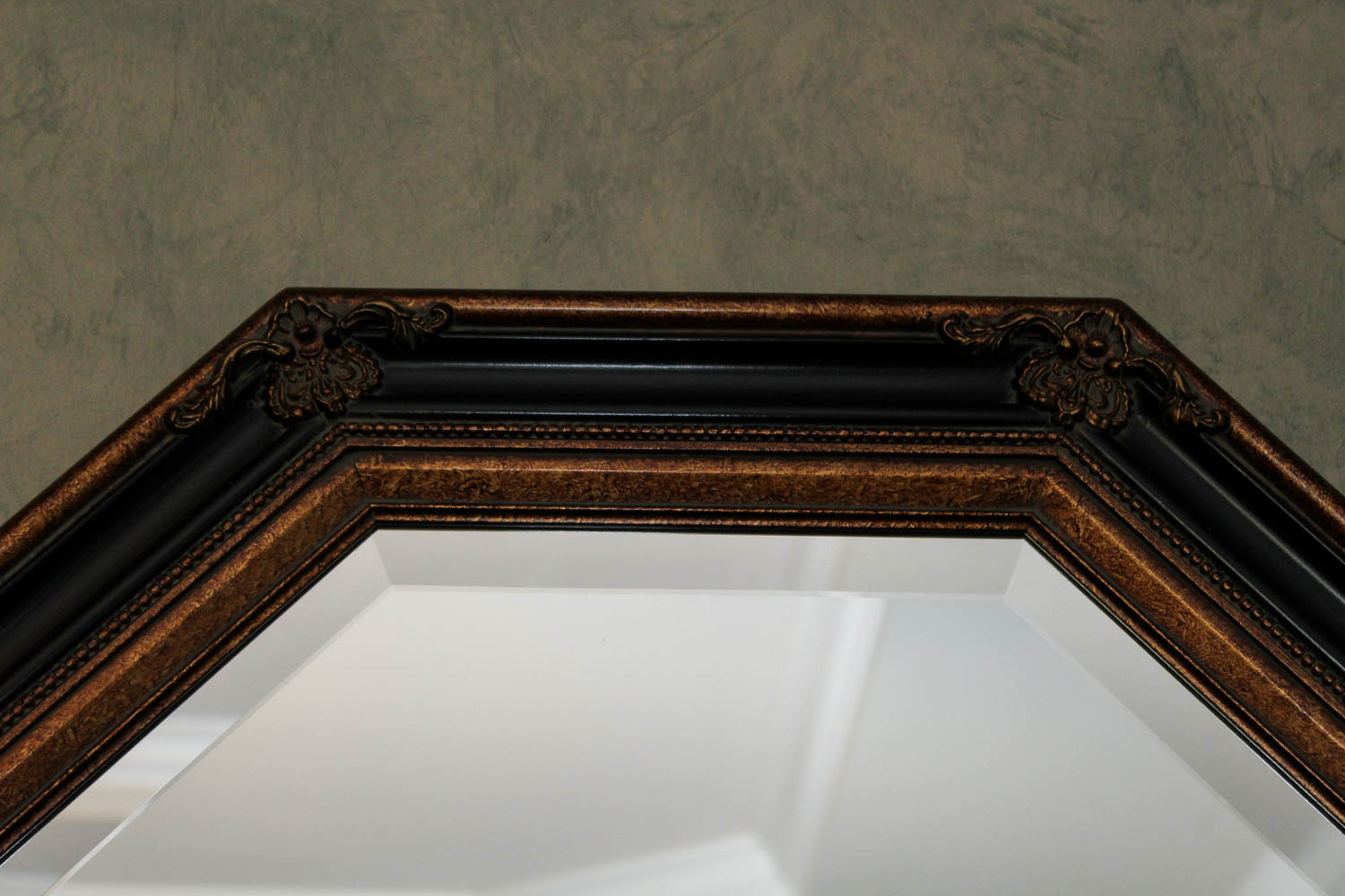 Decorative Framed Wall Mirror