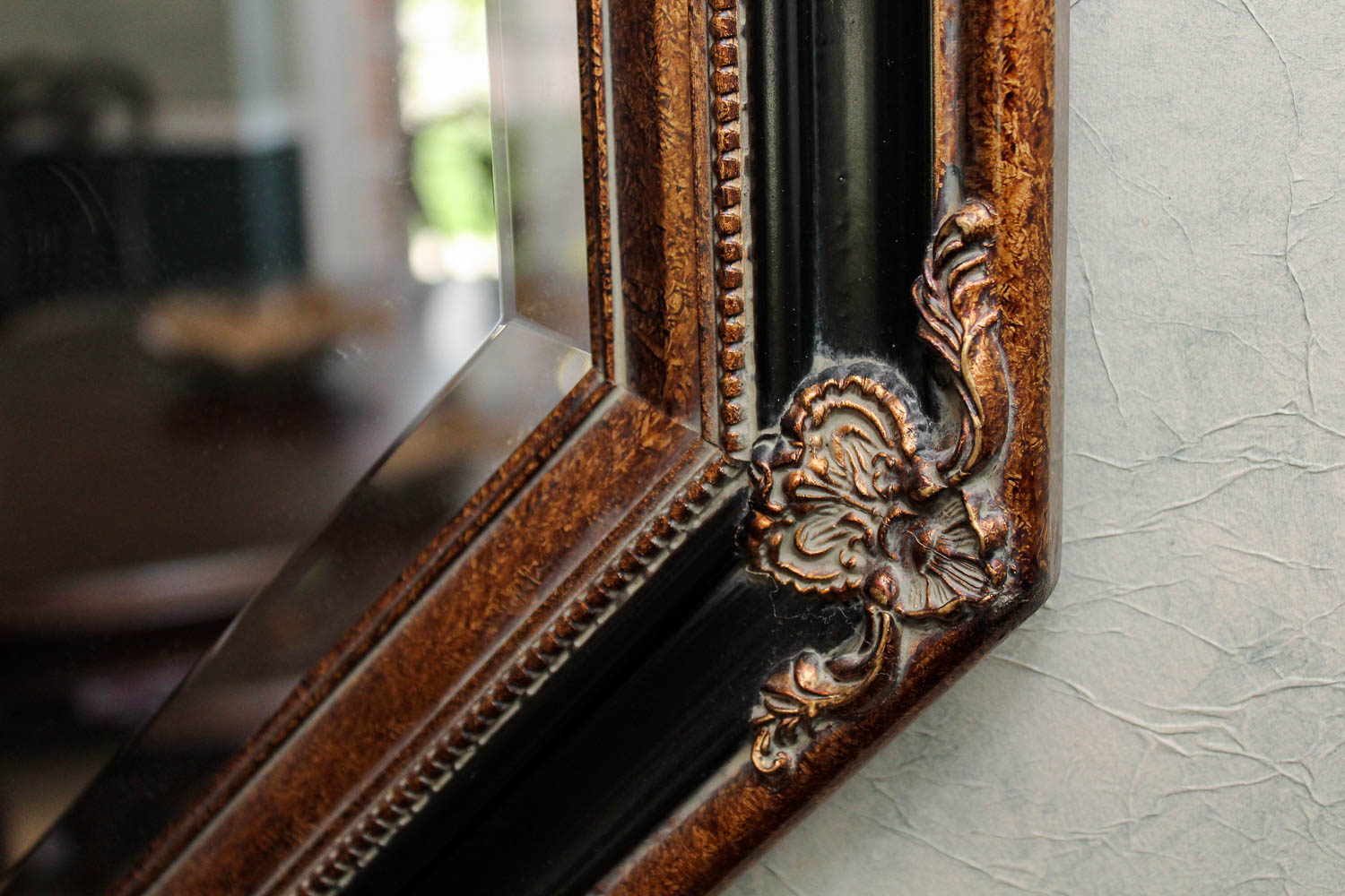 Decorative Framed Wall Mirror
