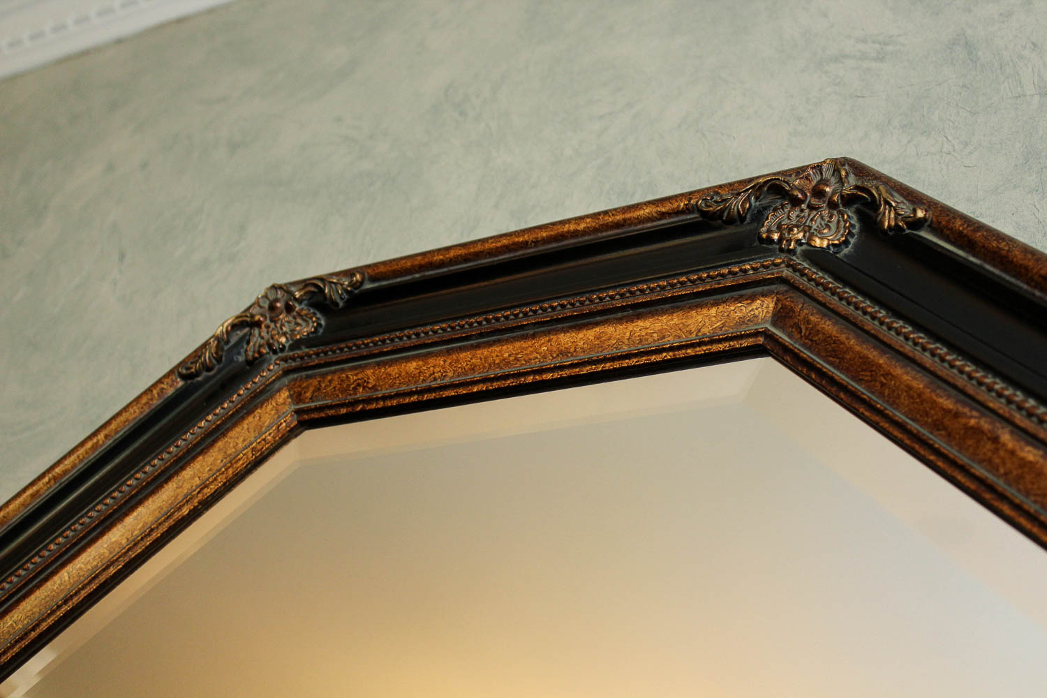 Decorative Framed Wall Mirror
