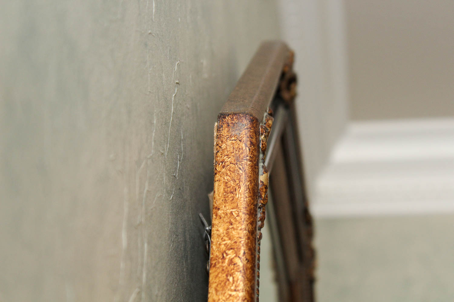 Decorative Framed Wall Mirror