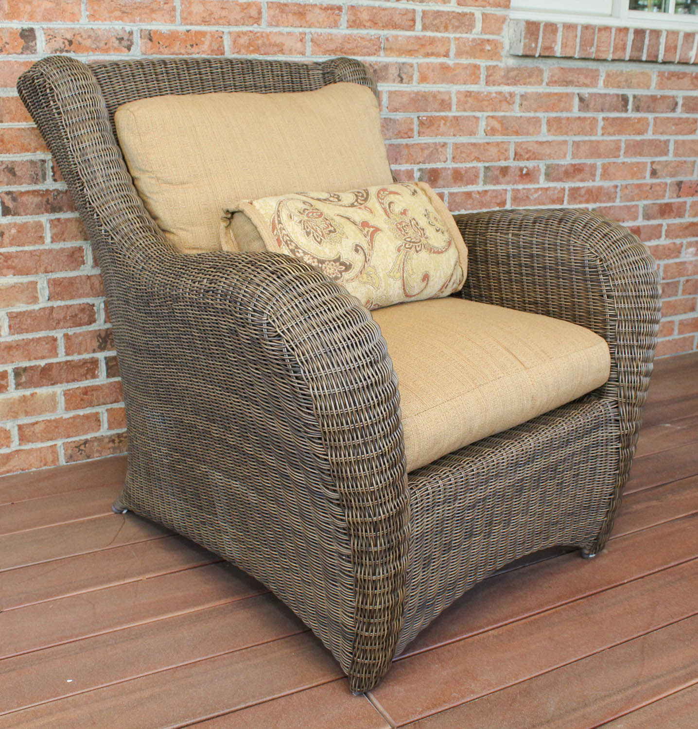Wicker Outdoor Patio Armchair with Ottoman
