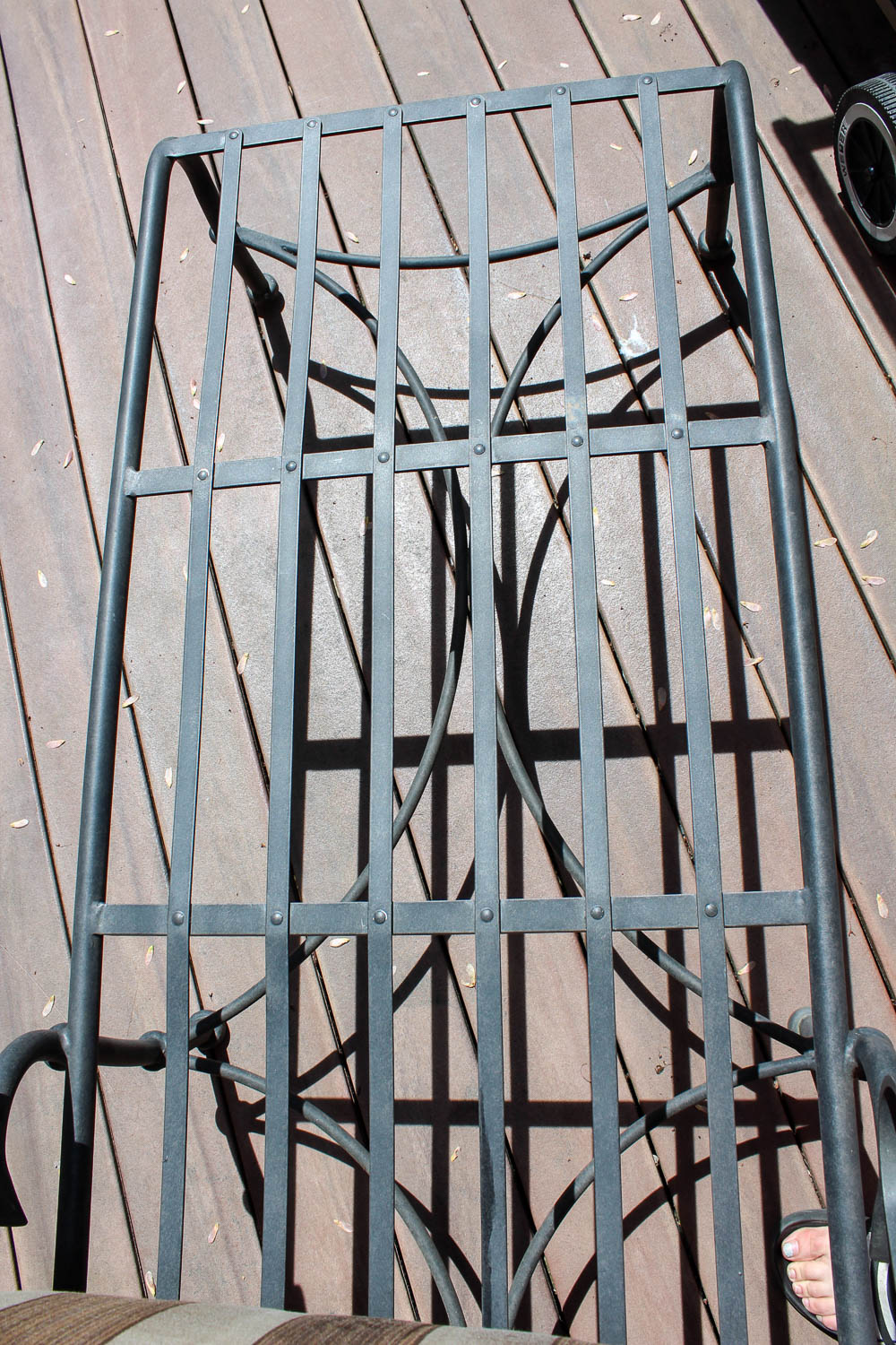 Cast Classics Patio Lounge Chair