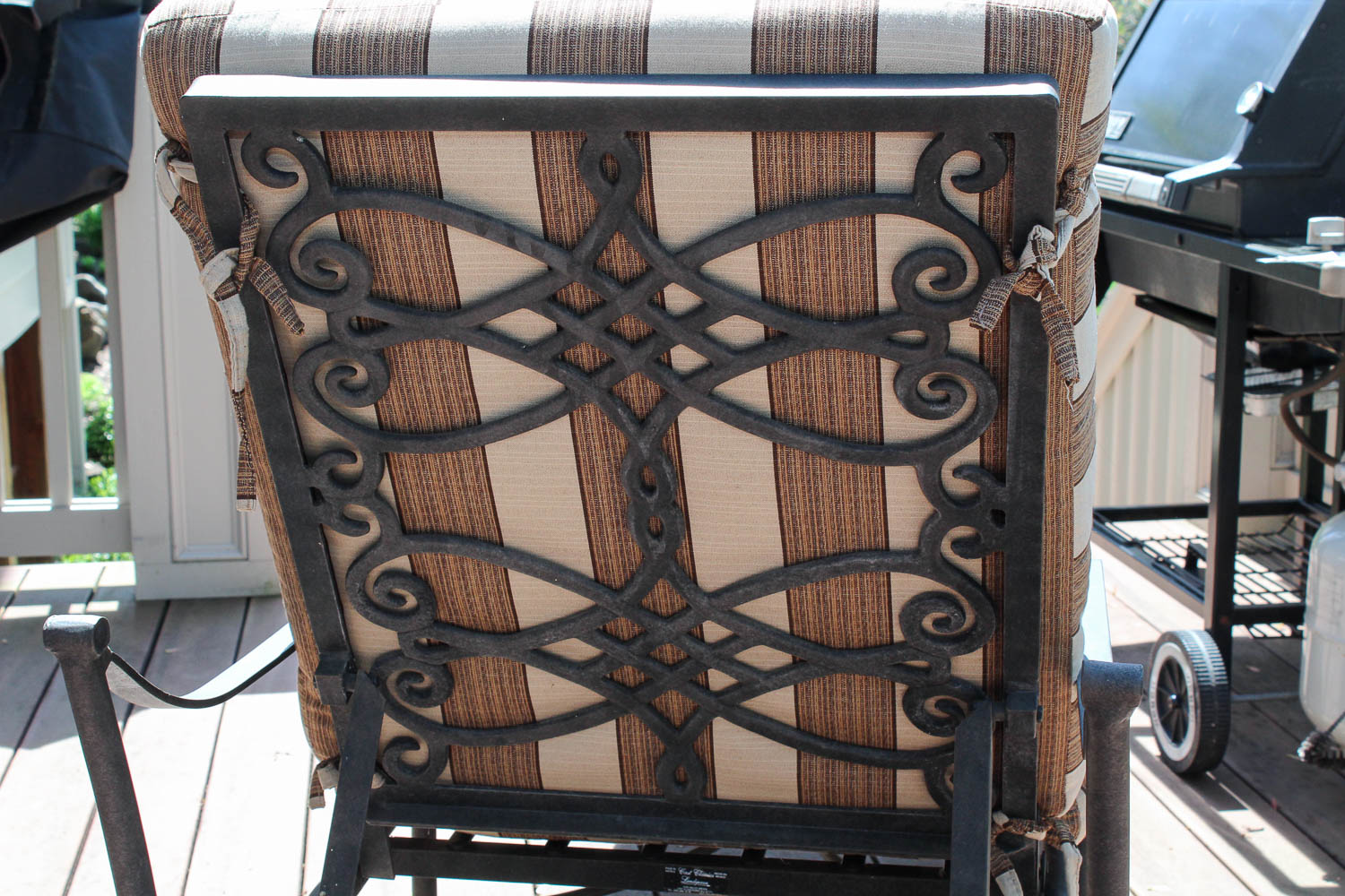 Cast Classics Patio Lounge Chair