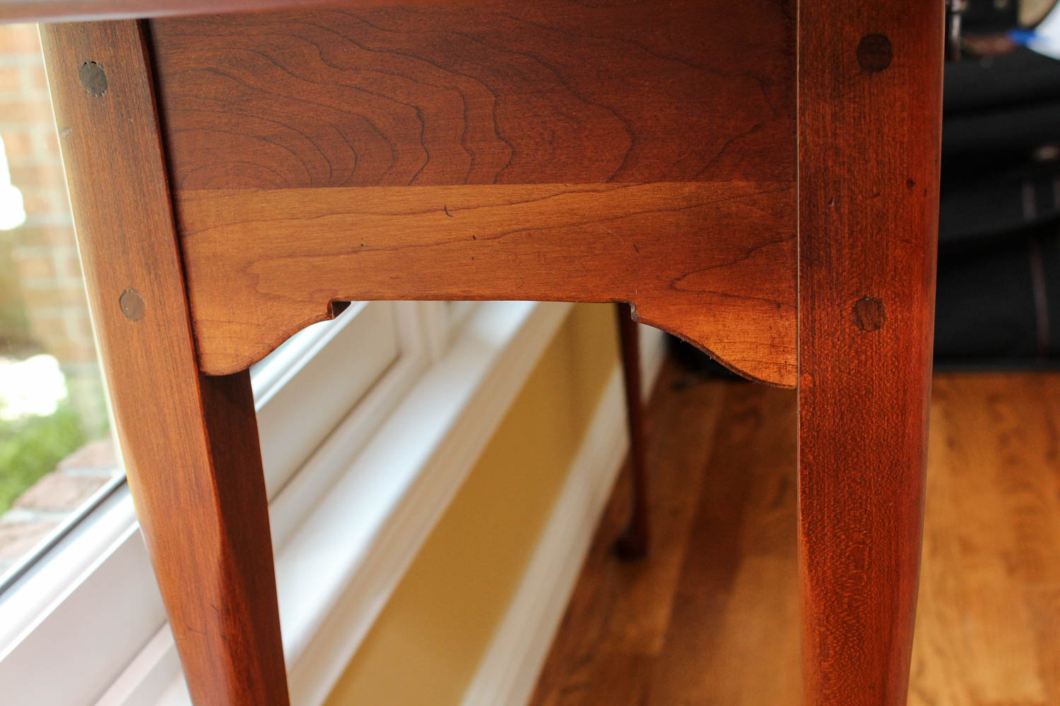 Lexington Furniture Sofa Table