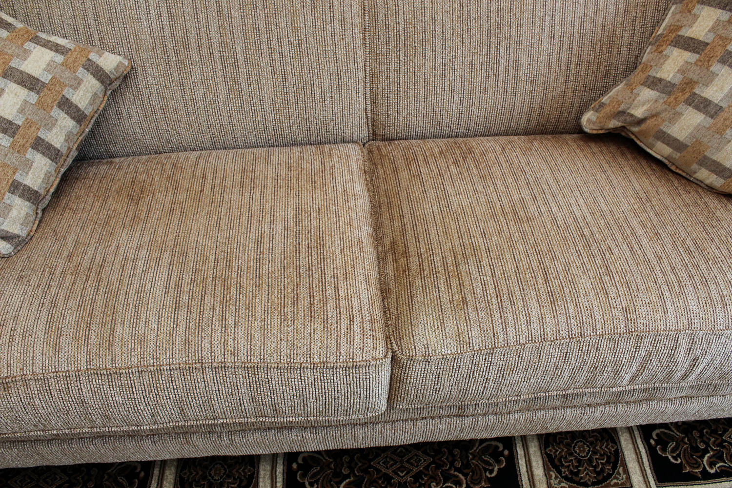 Flexsteel Two-Cushion Fabric Sofa