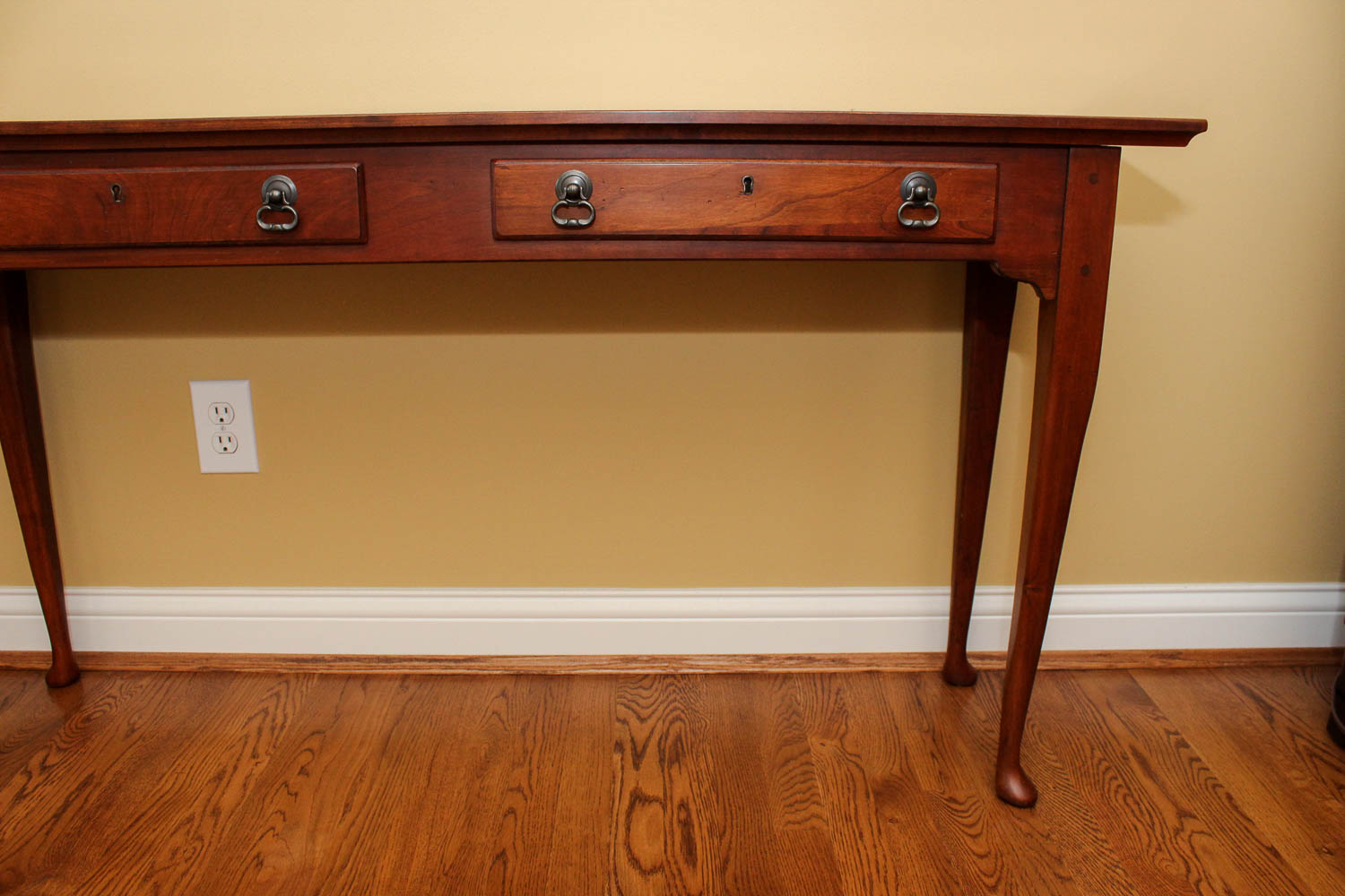 Lexington Furniture Console Table