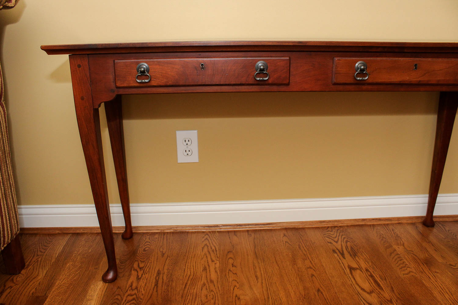 Lexington Furniture Console Table
