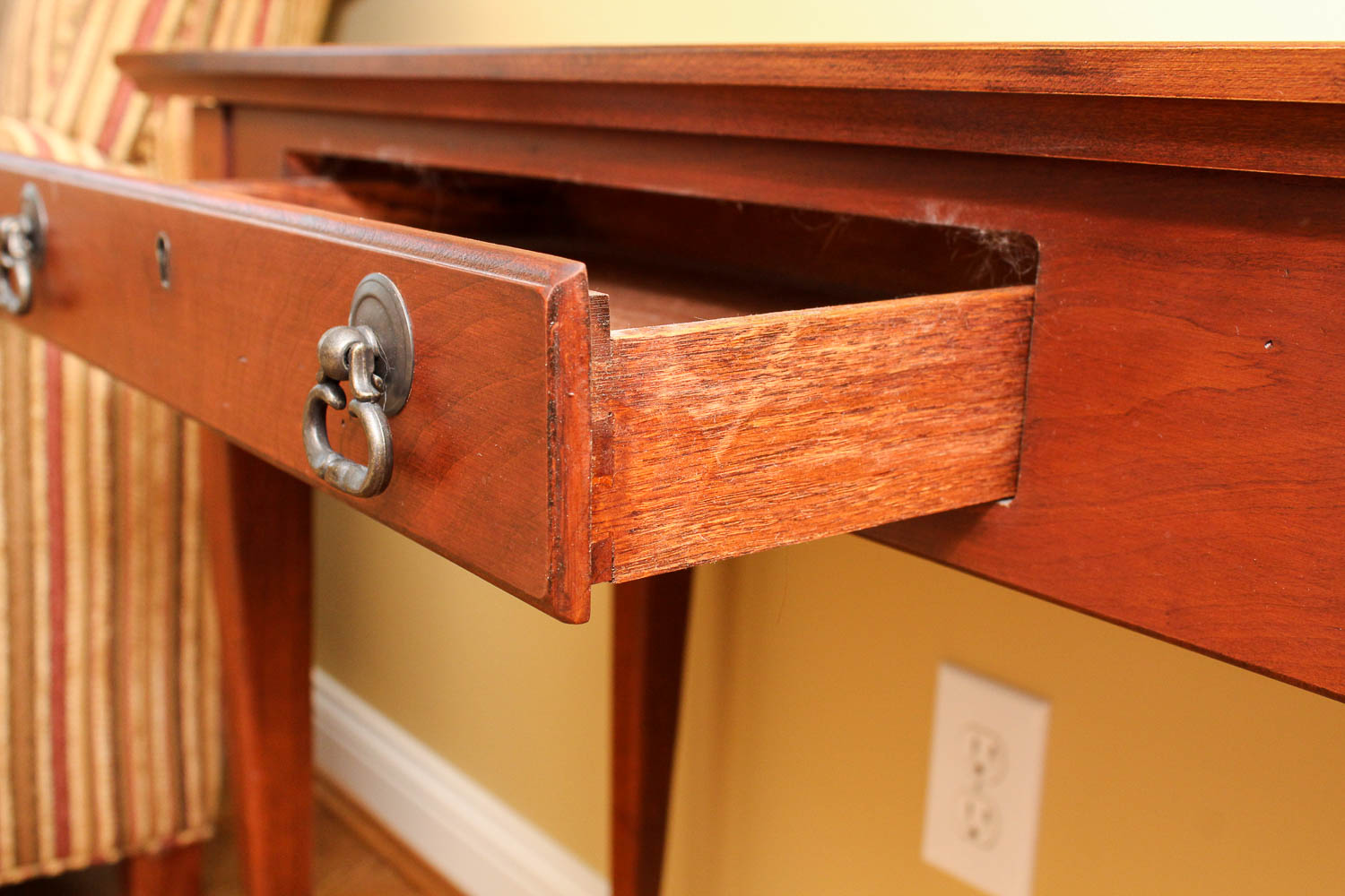 Lexington Furniture Console Table