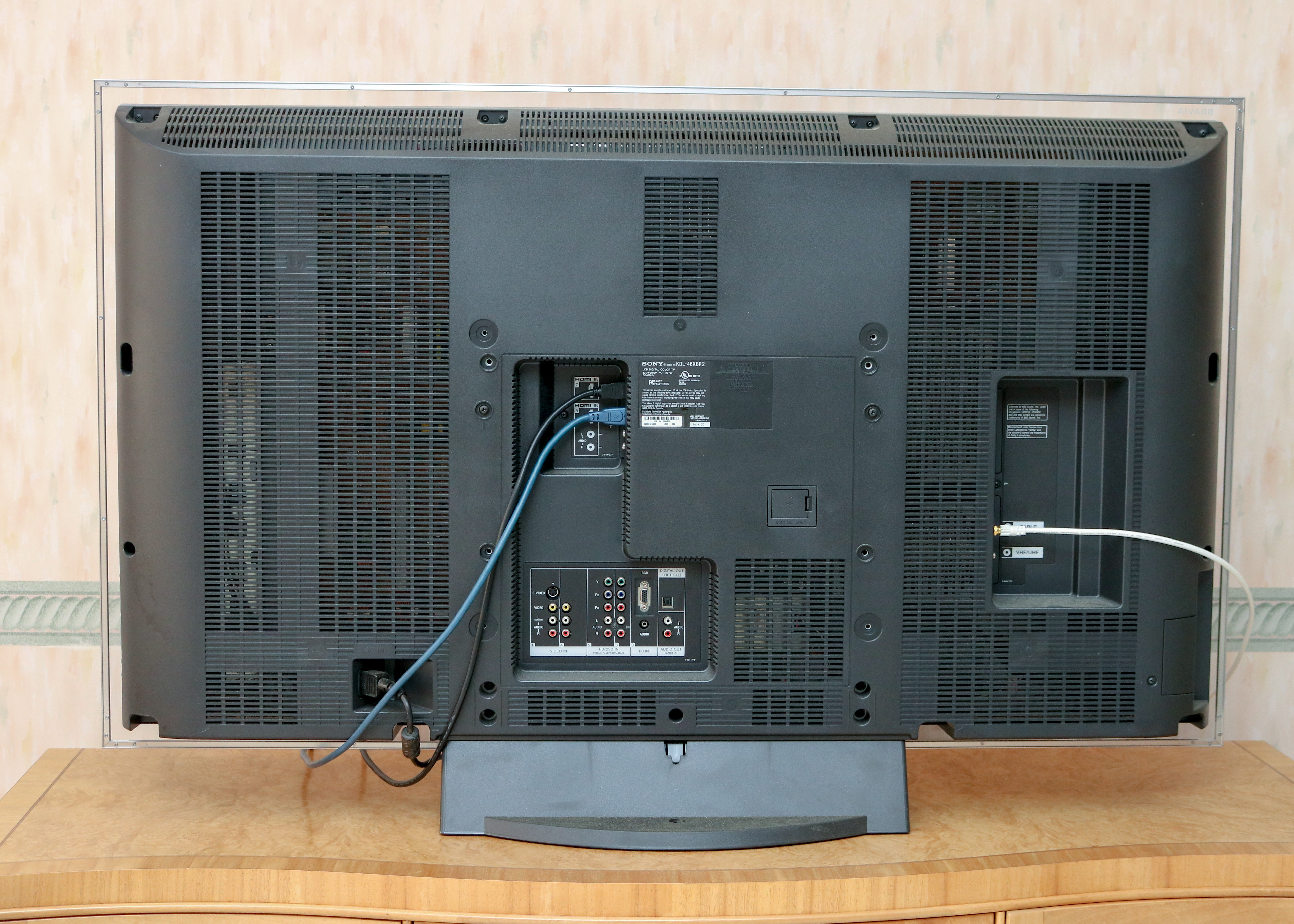 Sony 46" Bravia XBR Flat Screen Television