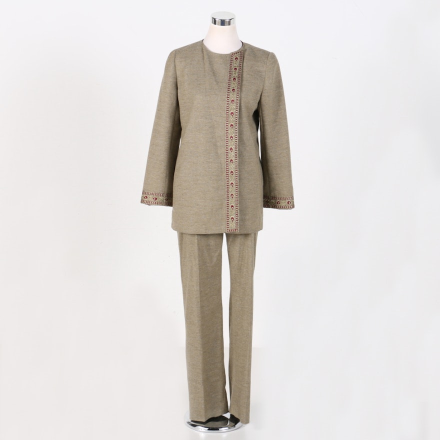 Cashmere Valentino Suit