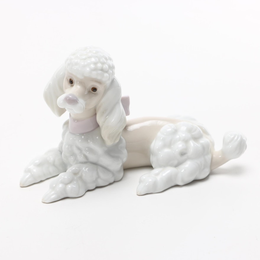 1996 Lladro "Daisa" Poodle Porcelain Figurine
