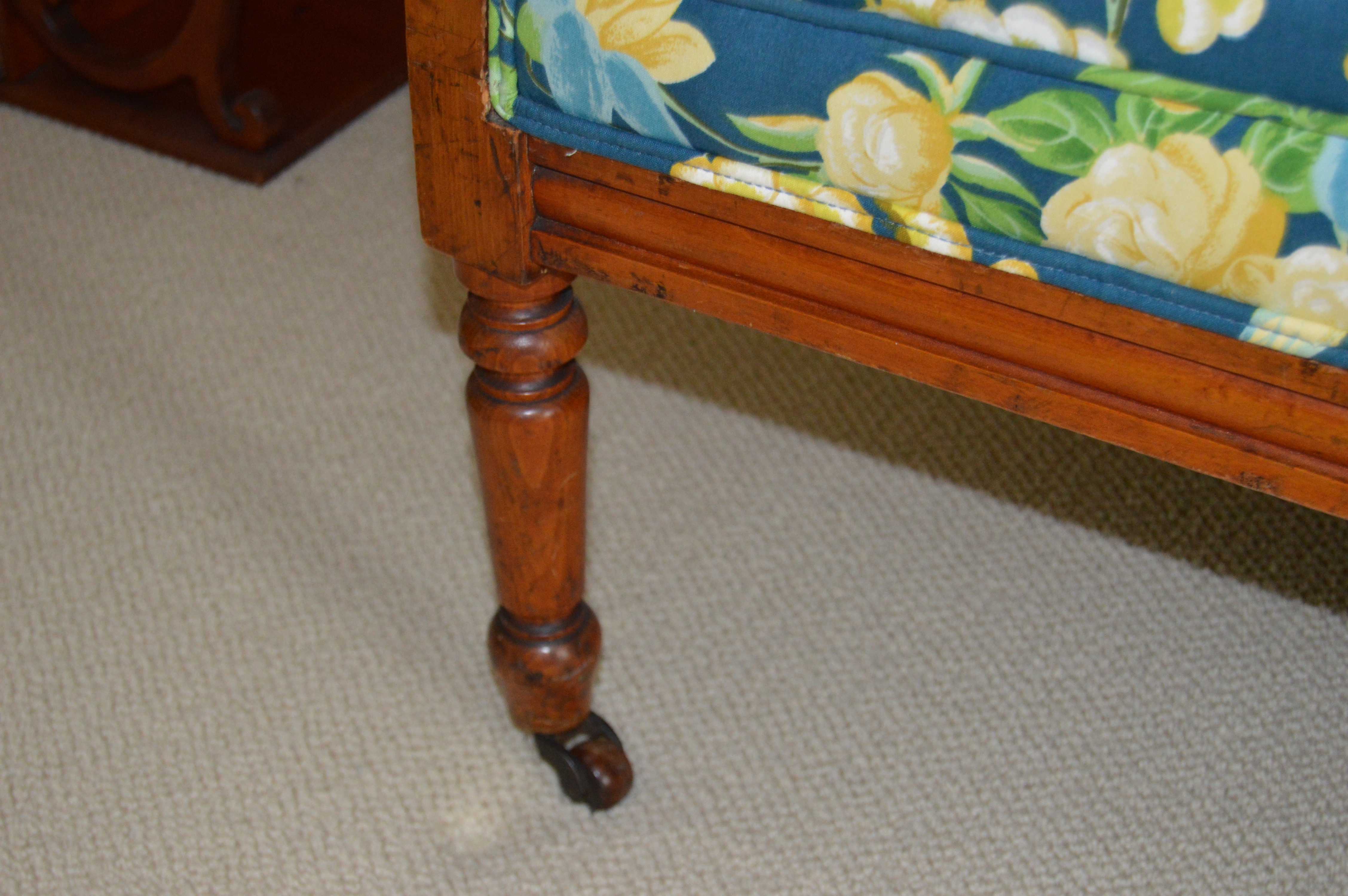 Late 19th Century Victorian Settee