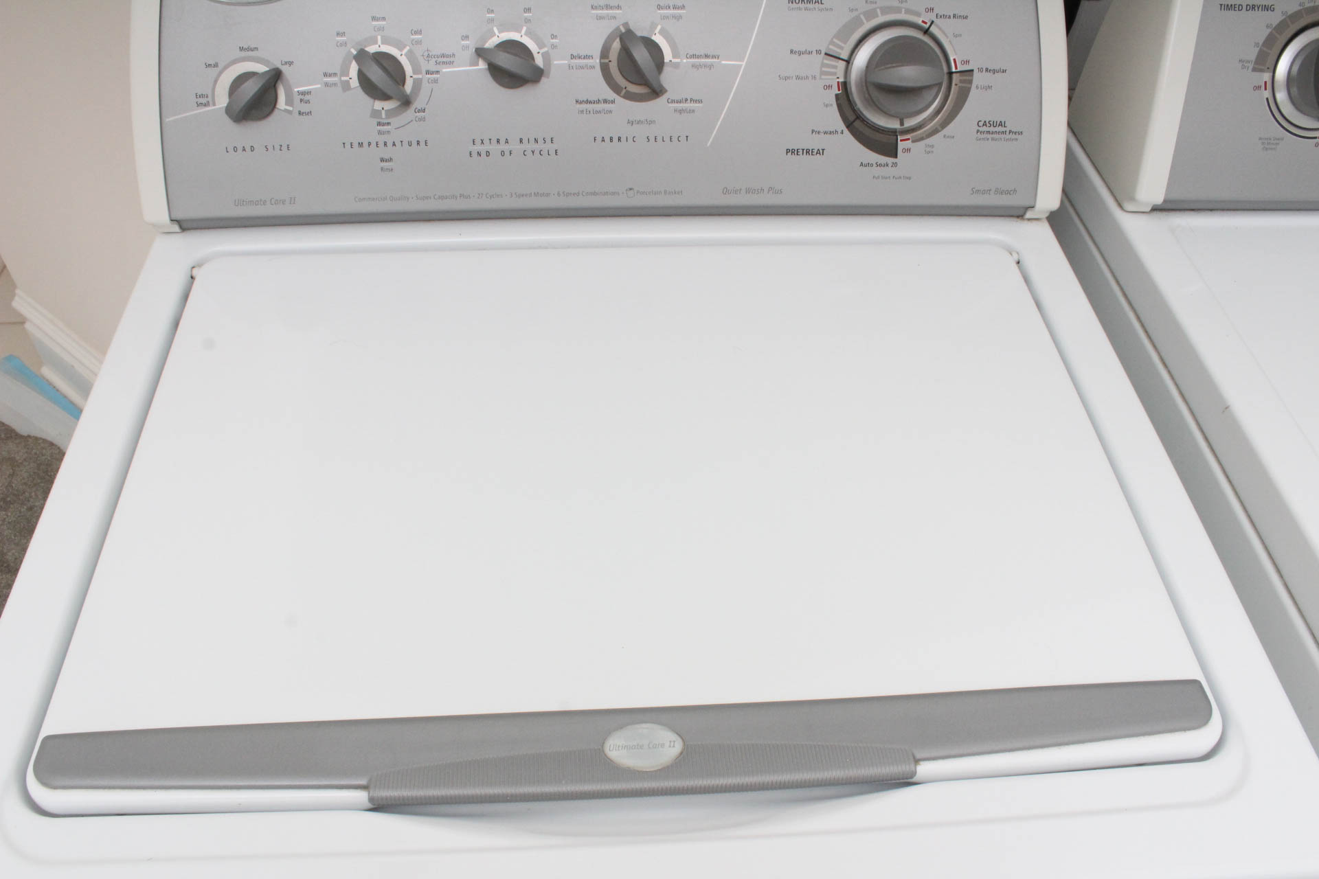 Whirlpool Gold "Ultimate Care II" Washing Machine