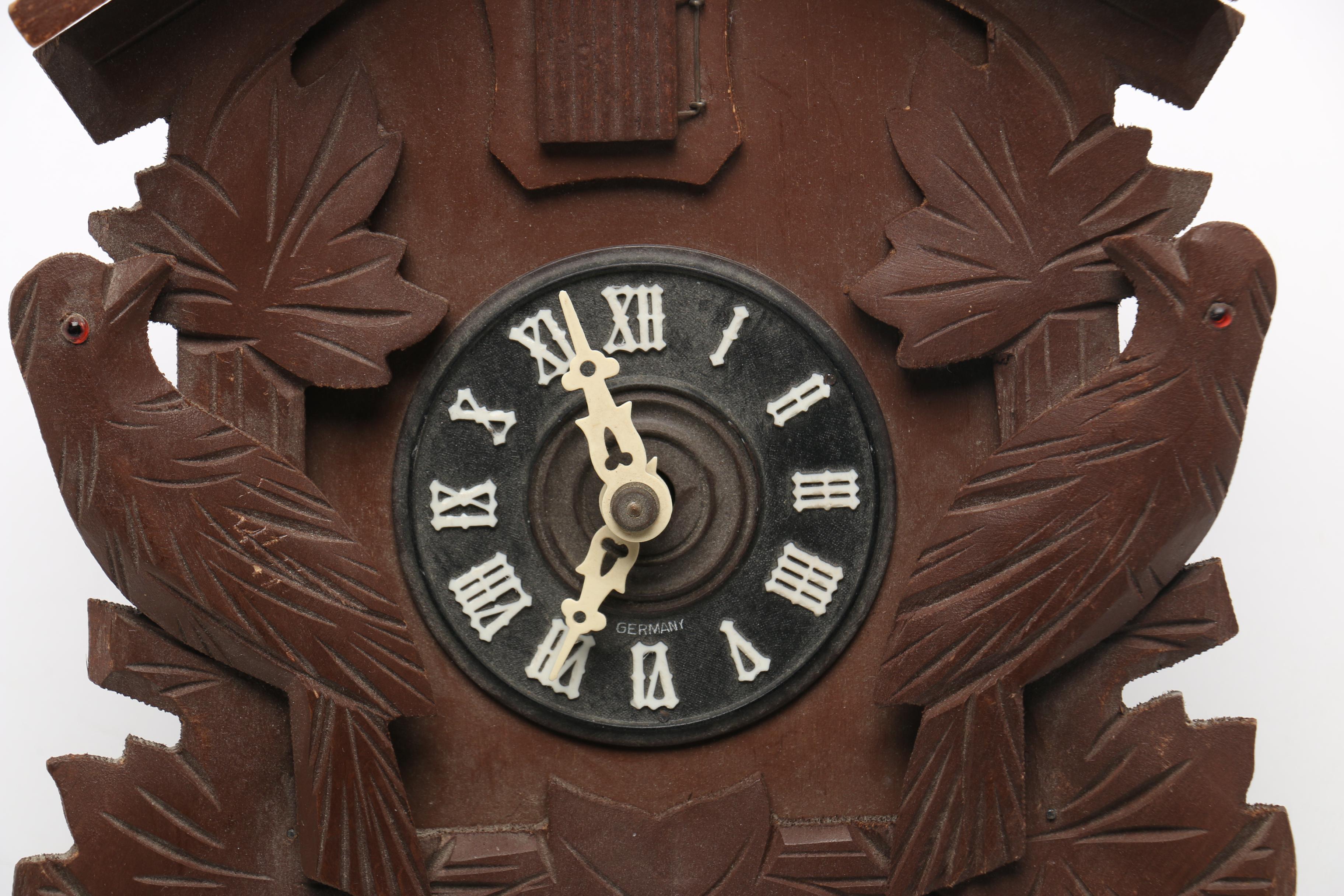 E. Schmeckenbecher Cuckoo Clock