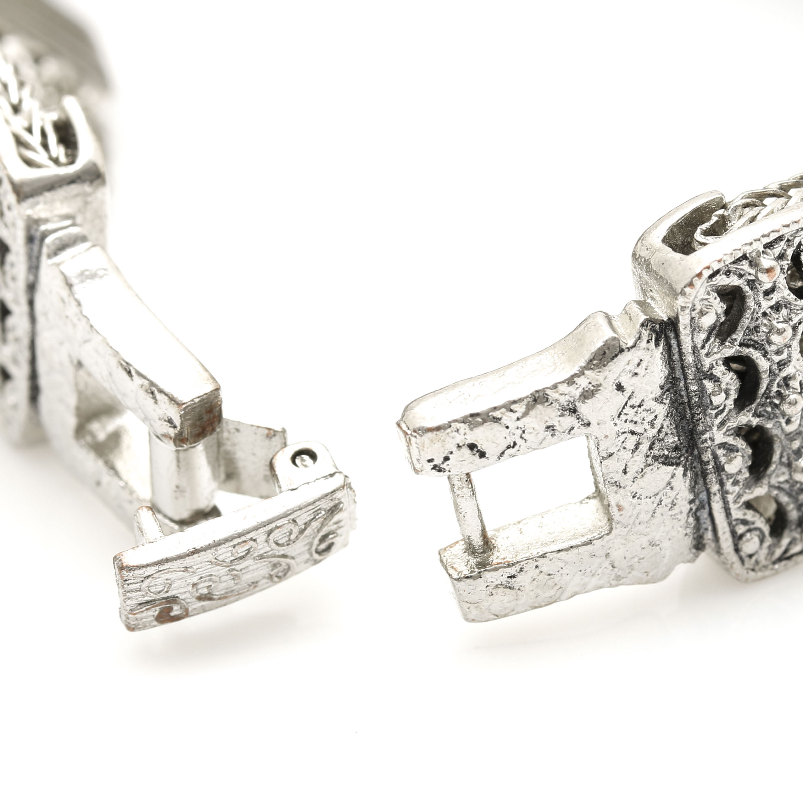 Watches Featuring Geneva Elite