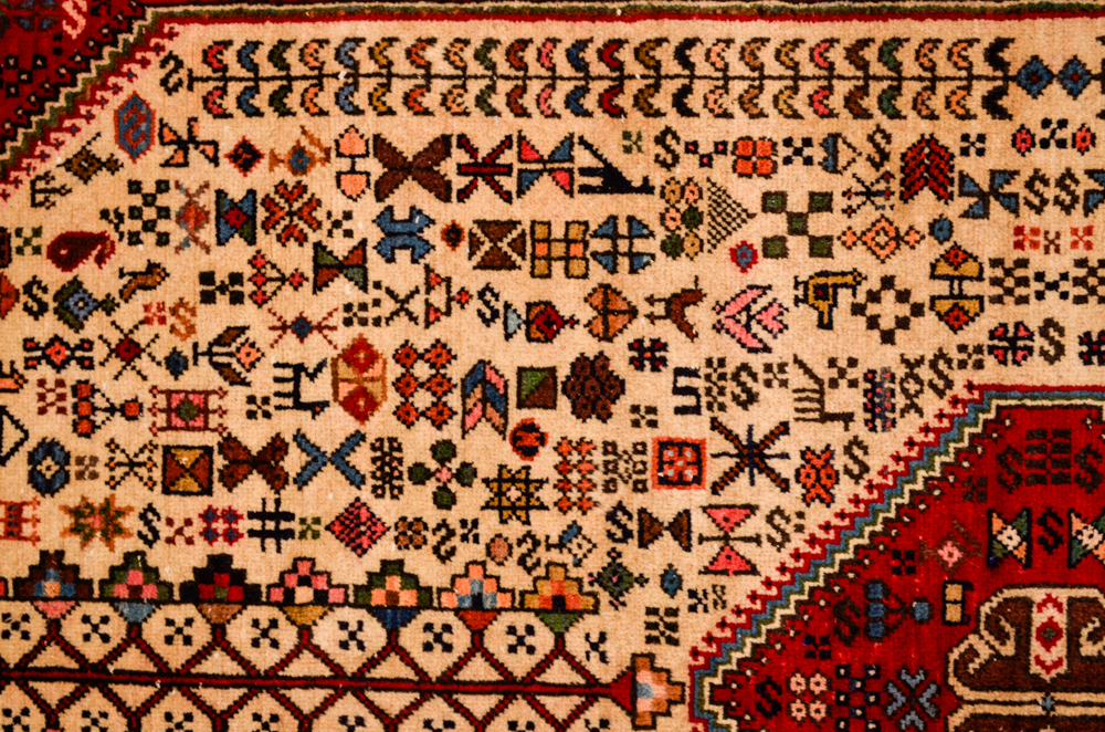 Hand-Woven Wool Persian Abadeh Area Rug