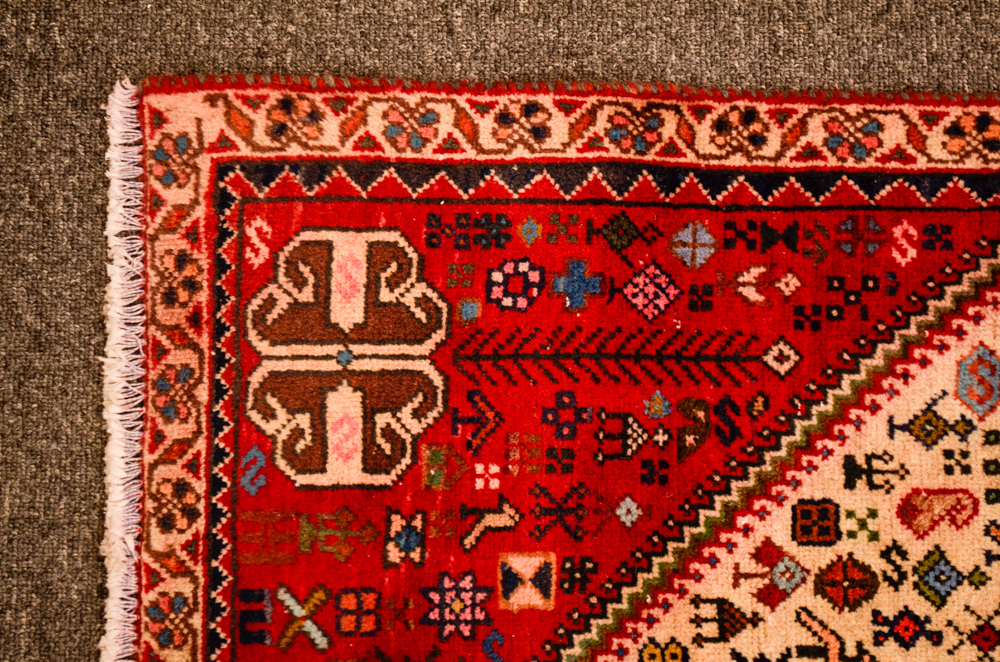 Hand-Woven Wool Persian Abadeh Area Rug