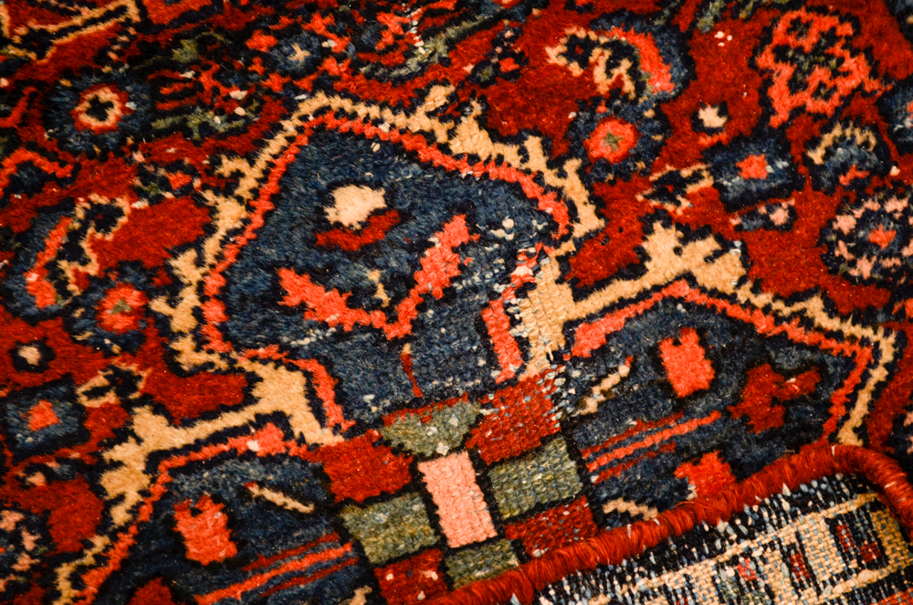 Hand-Knotted Wool Persian Hamadan Accent Rug