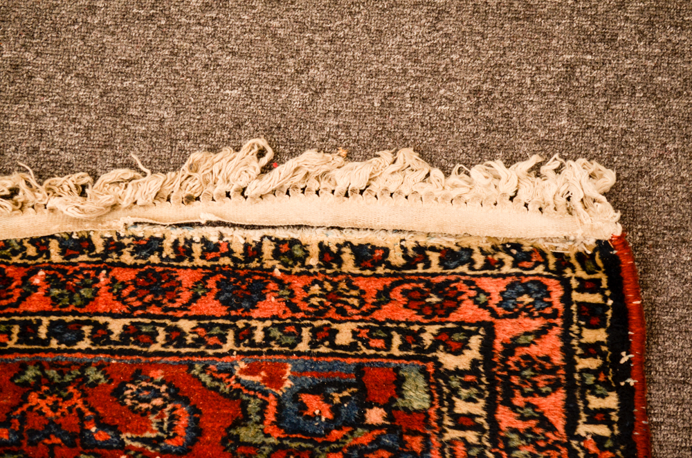 Hand-Knotted Wool Persian Hamadan Accent Rug