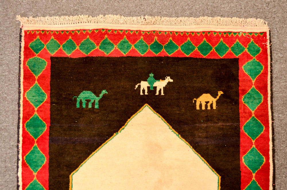 Wool Hand-Knotted Gabbeh Area Rug