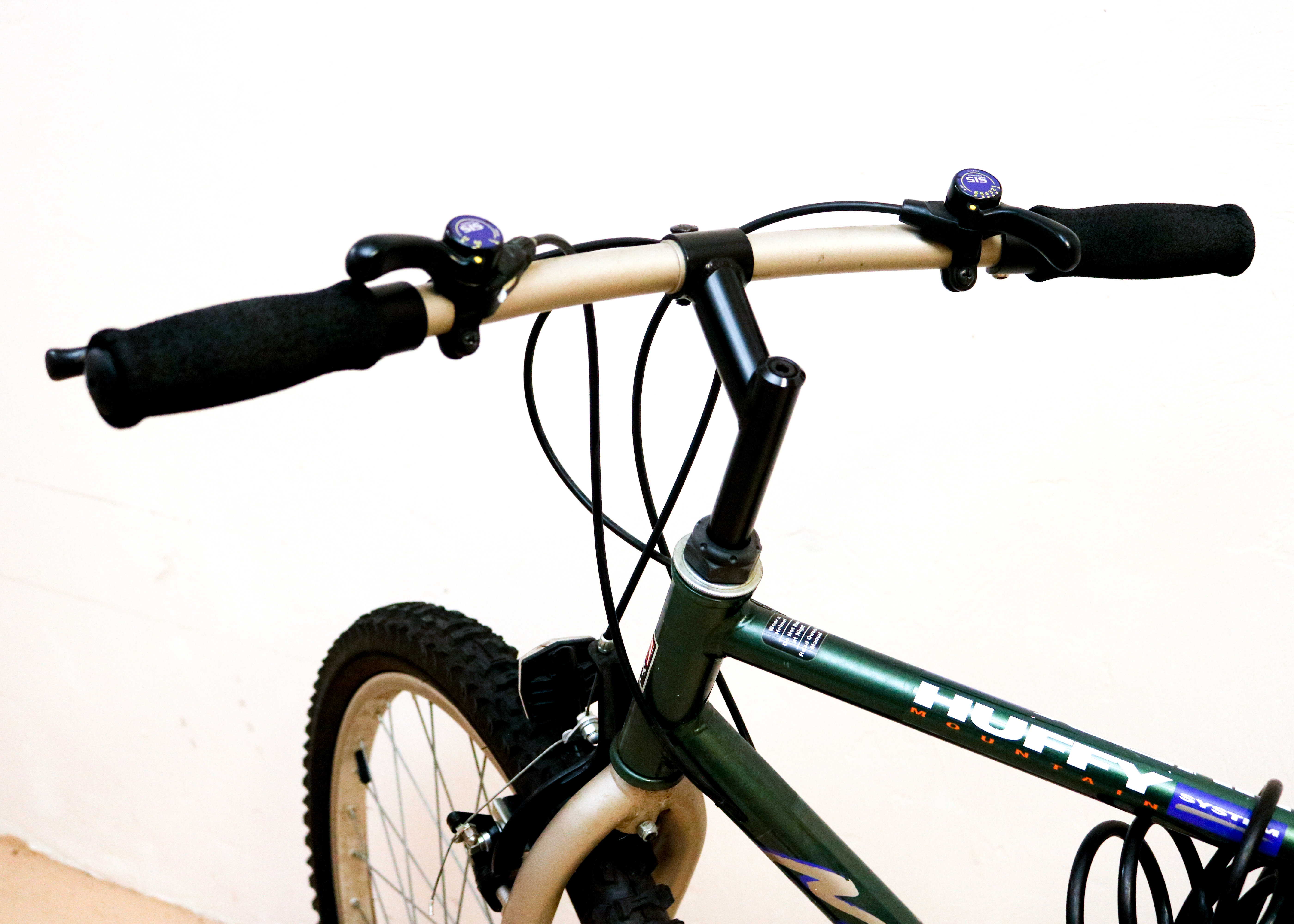 Men's Huffy Manitoba Mountain Bike