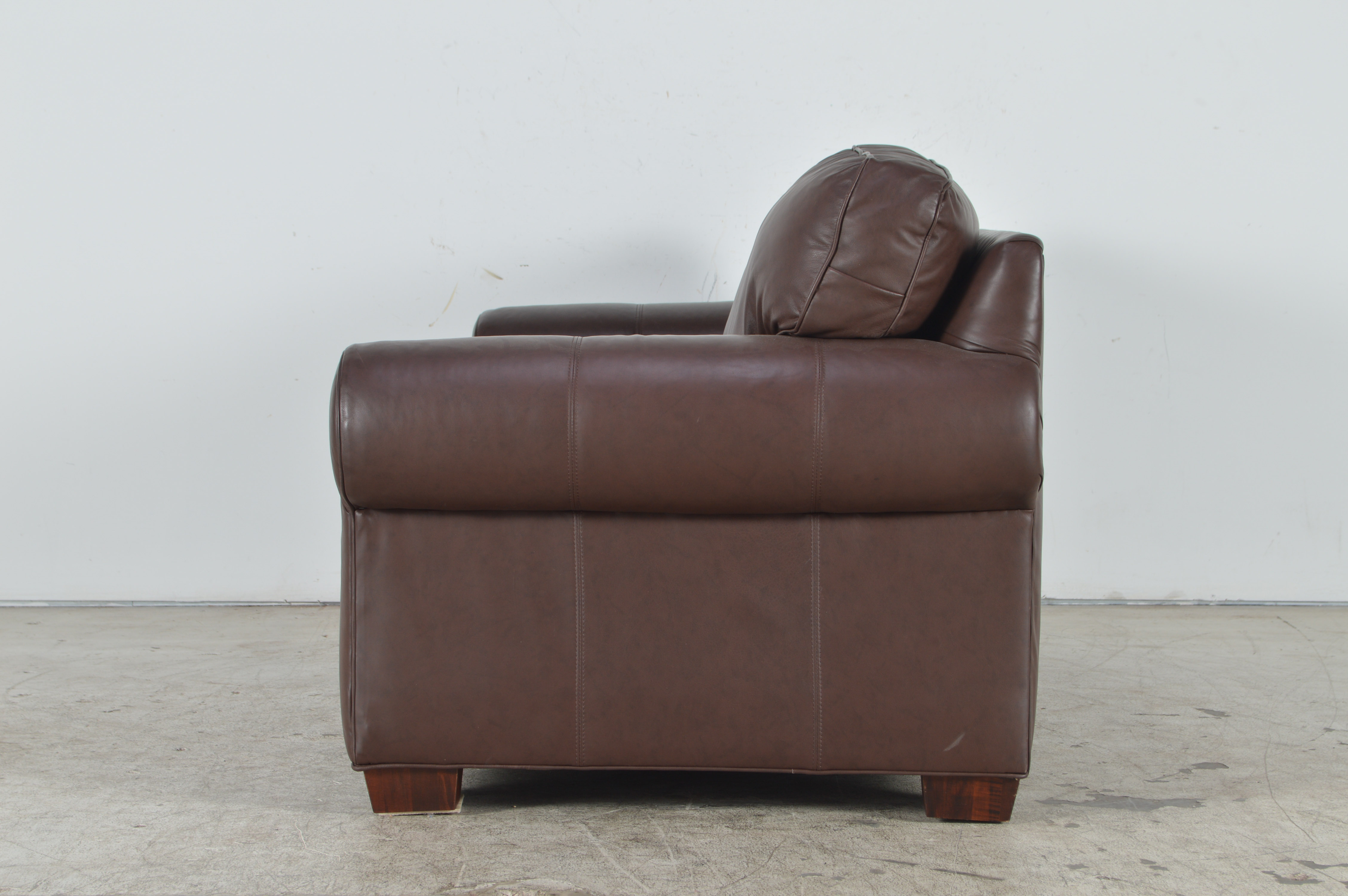 Cibola Furniture Internazionale Coffee Brown Leather Sofa