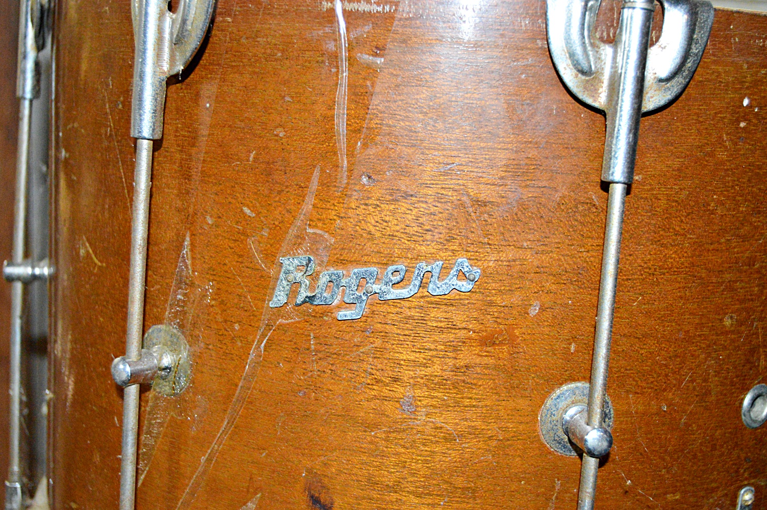 Vintage Drums, Percussion Instruments and Banjo