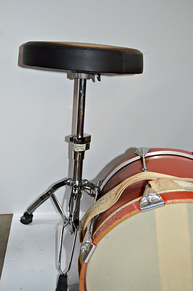 Vintage Drums, Percussion Instruments and Banjo