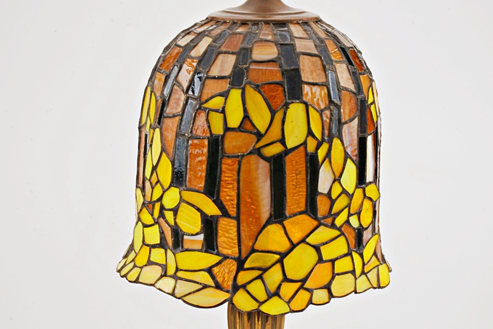 Tiffany Style Stained Glass Lamp