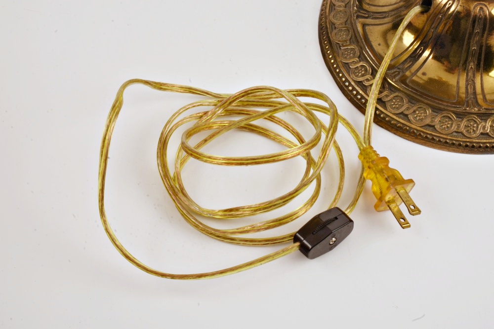 Tiffany Style Stained Glass Lamp