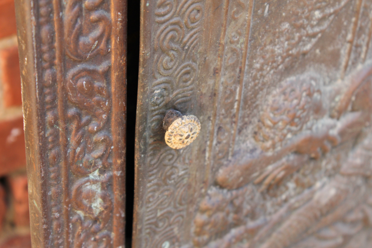 Early 1900s Fireplace Insert With Embossed Summer Cover
