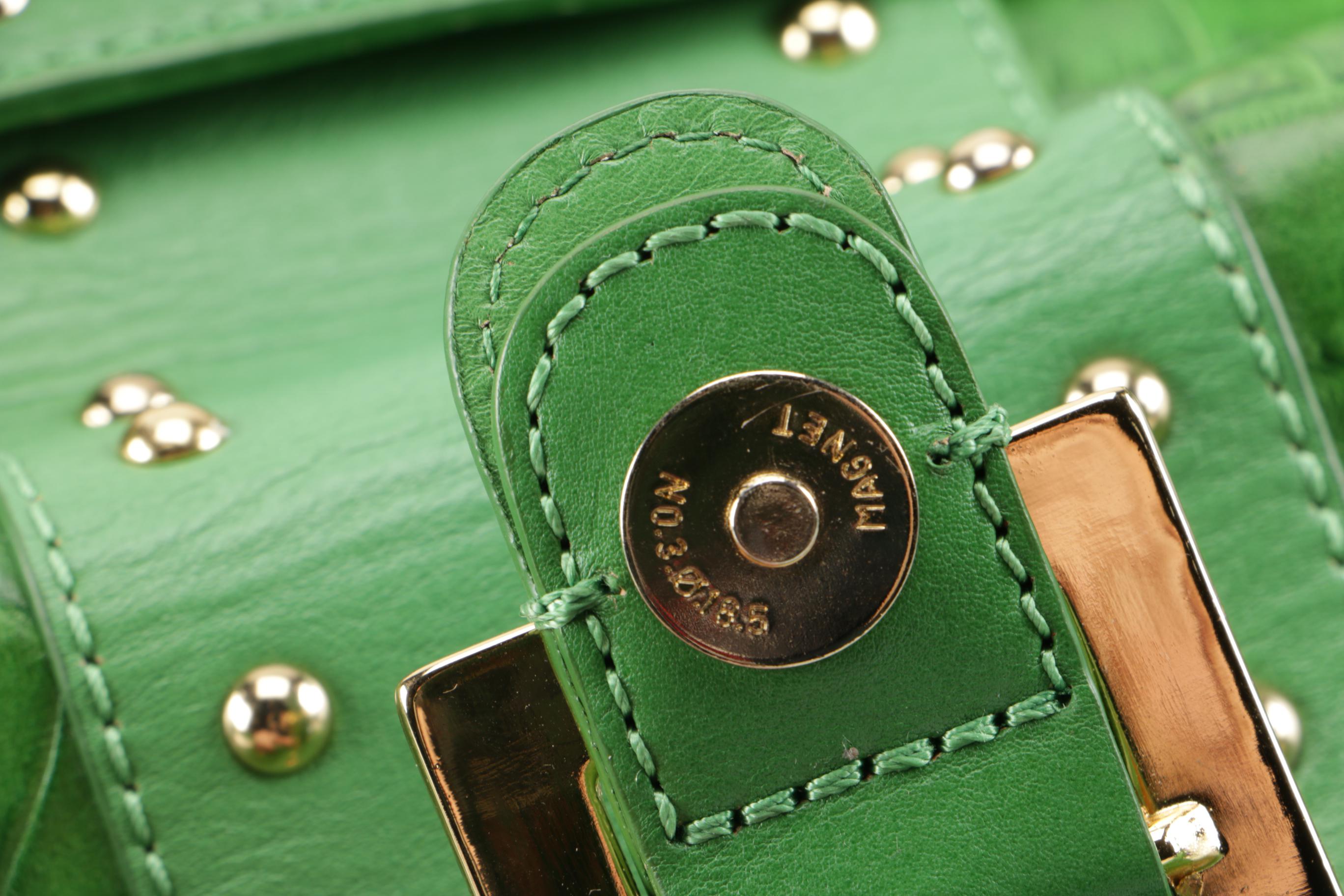 Michaeal Michael Kors Green Shoulder Bag